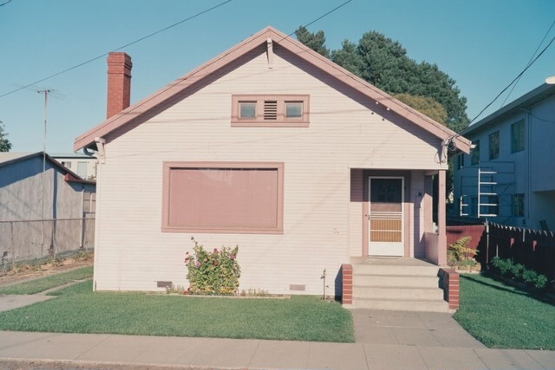 Real Estate #904317 by Henry Wessel
