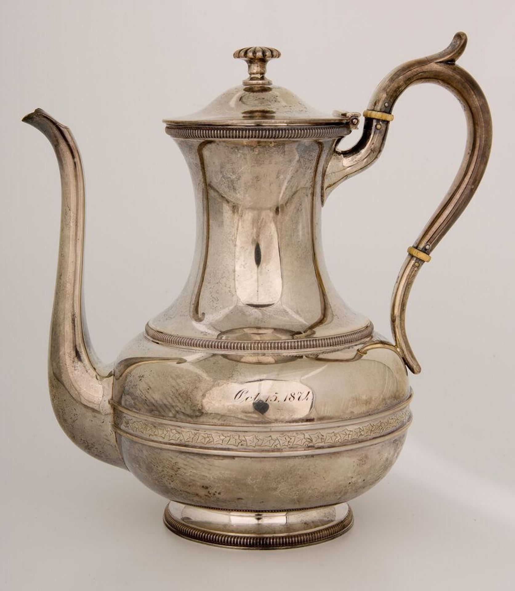 Teapot by Bigelow, Kennard & Co.