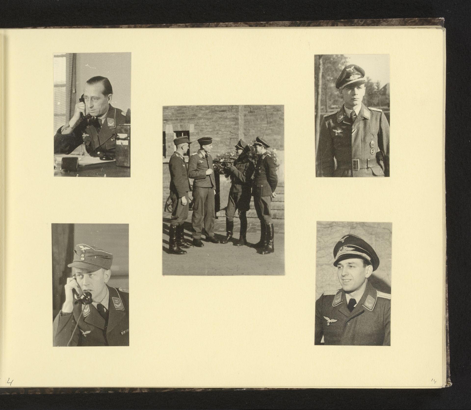 Officieren van de compagnie by Anonymous