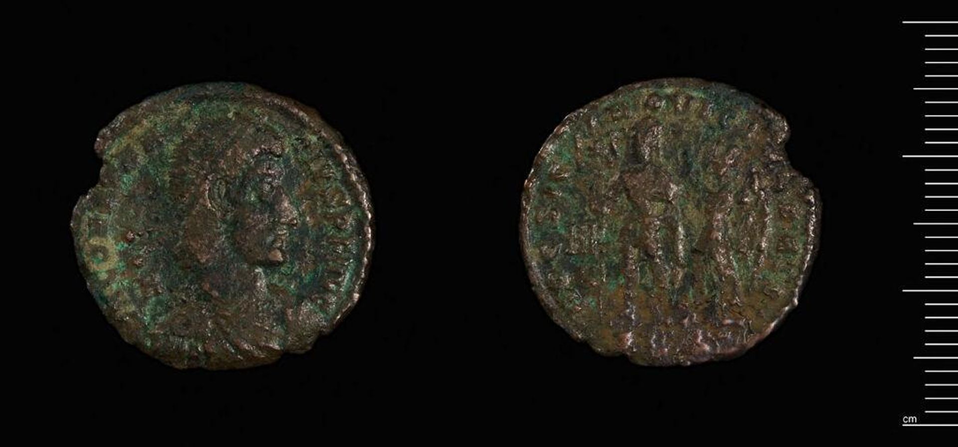 Coin (AE2) of Constantius II by Constantius II