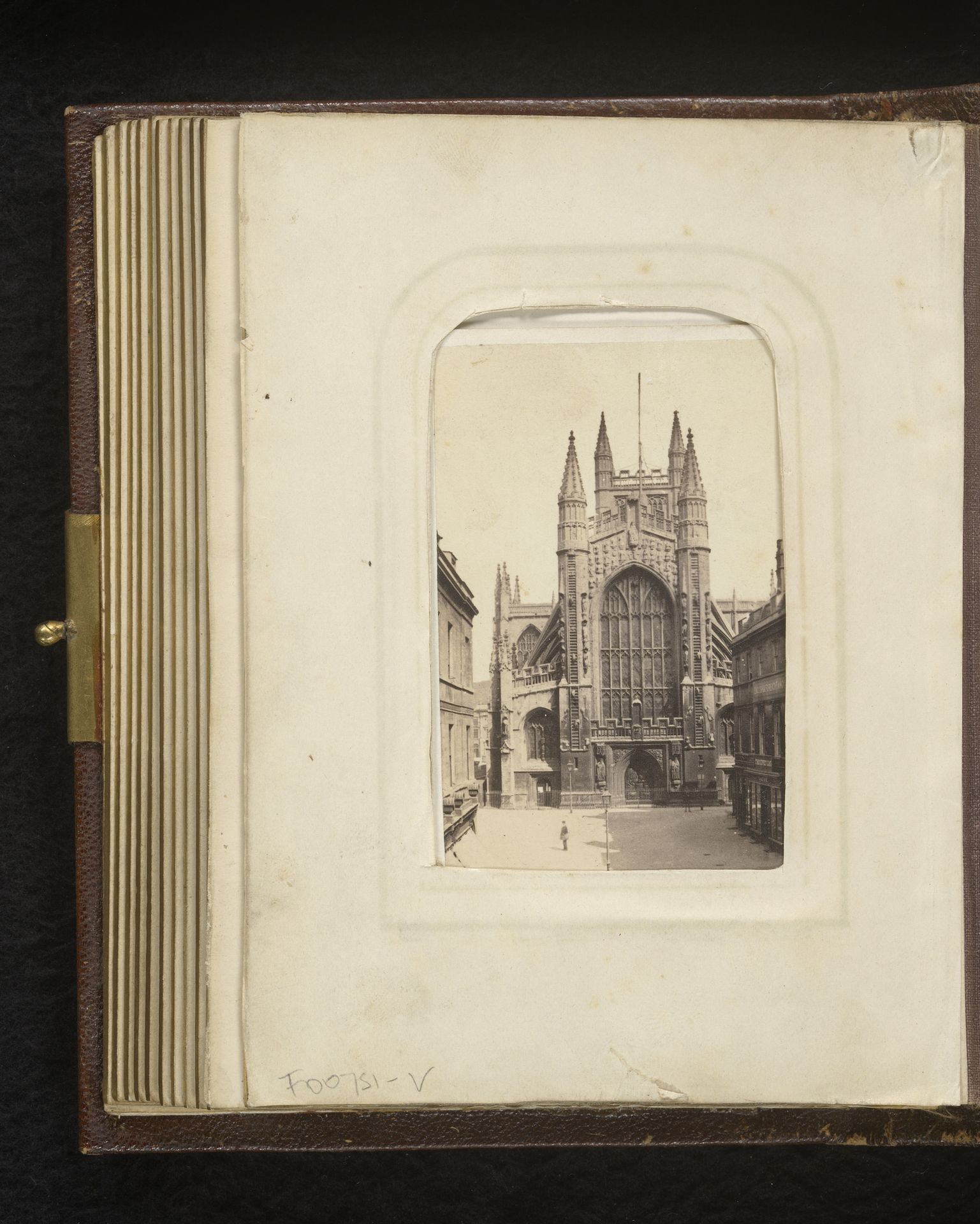 Bath Abbey te Bath by J. & J. Dutton