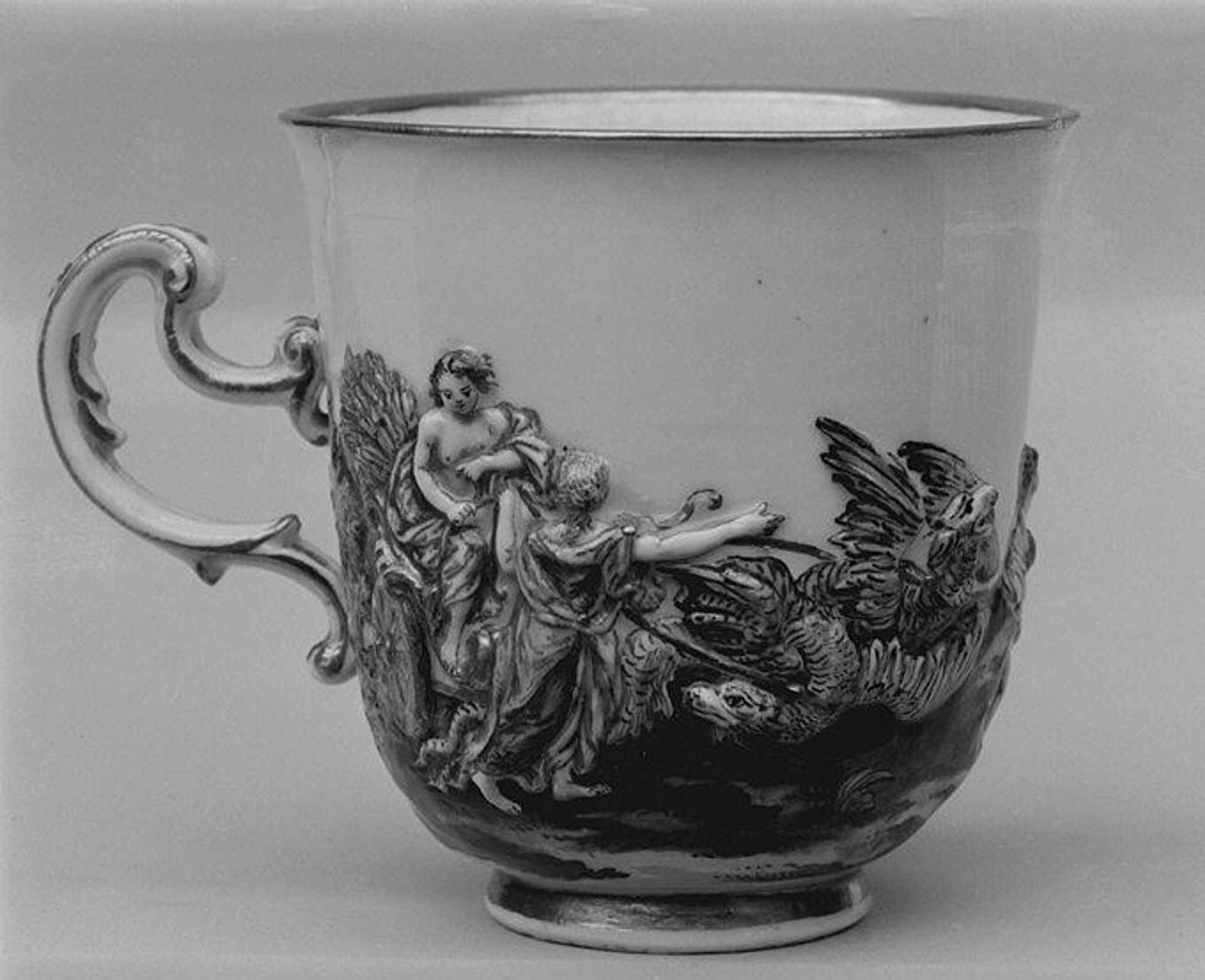 Coffee cup (part of a service) by Doccia Porcelain Manufactory
