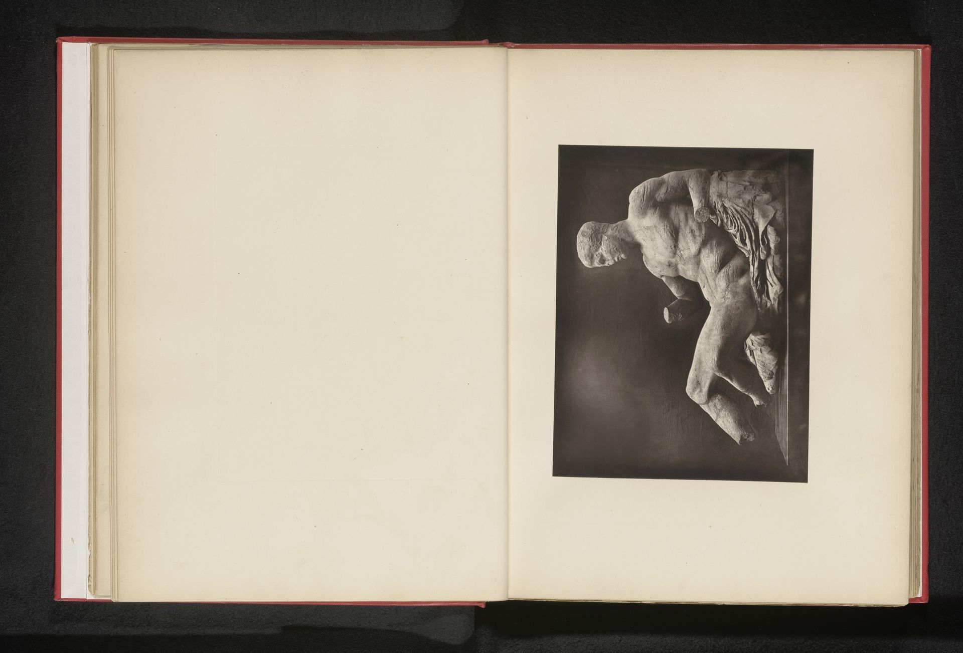 Sculptuur van Theseus door Phidias by Stephen Thompson