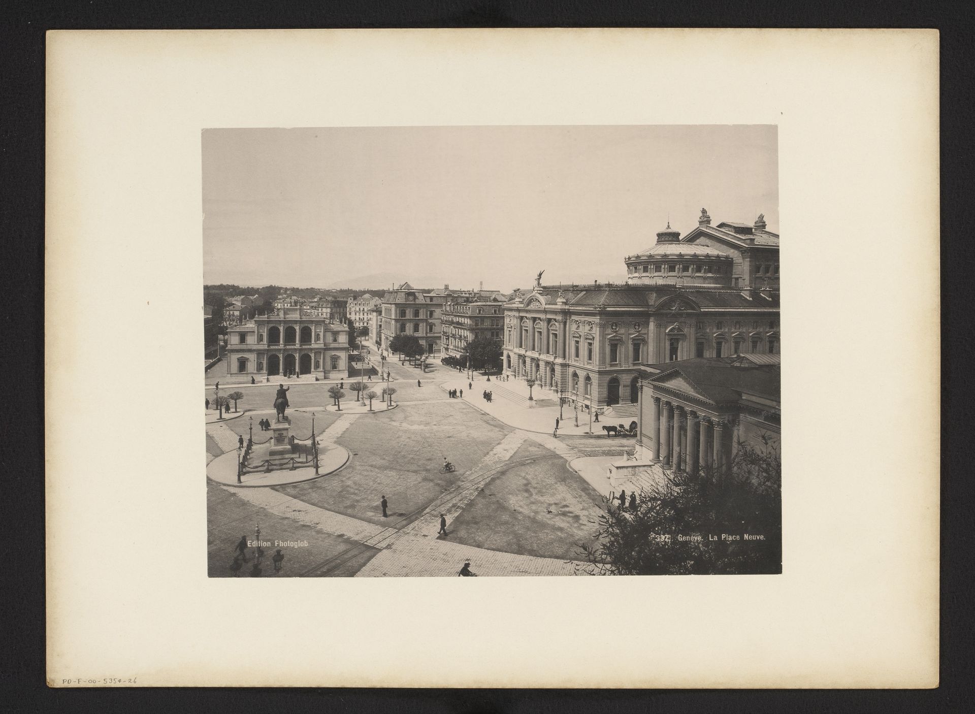 Place de Neuve, Genève by Anonymous
