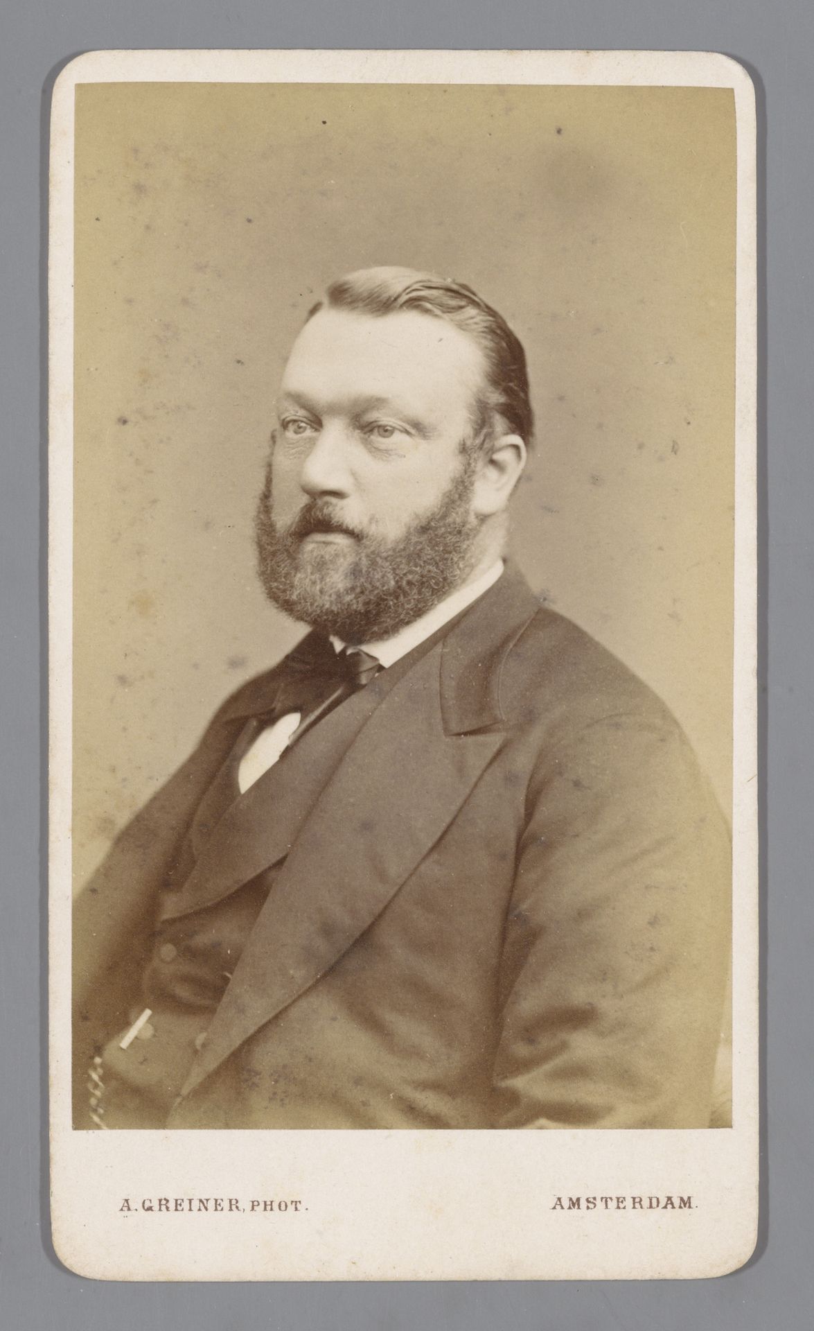 Portret van een man by Albert Greiner