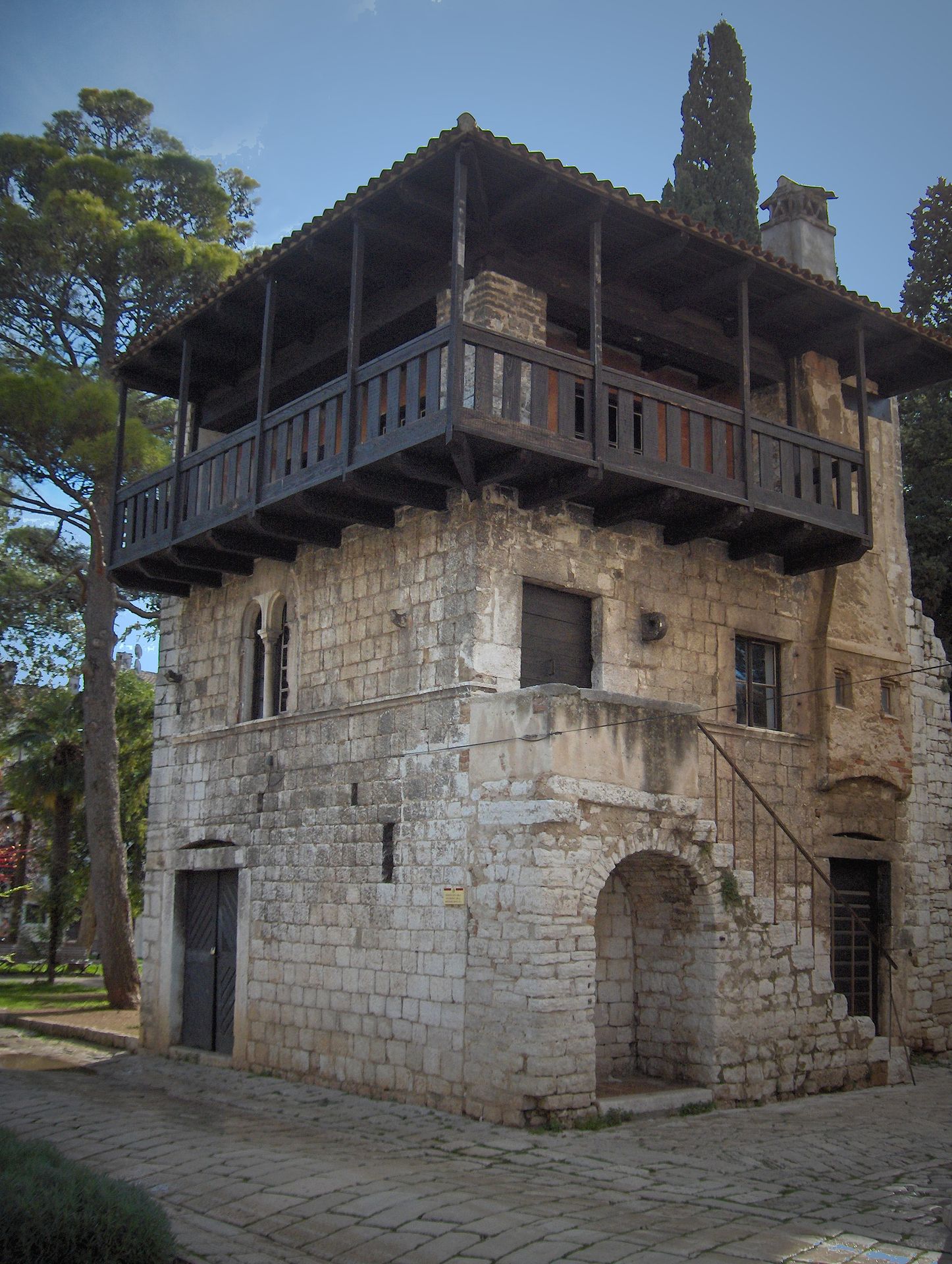 Romanesque House in Poreč, Croatia by Romanesque Architecture