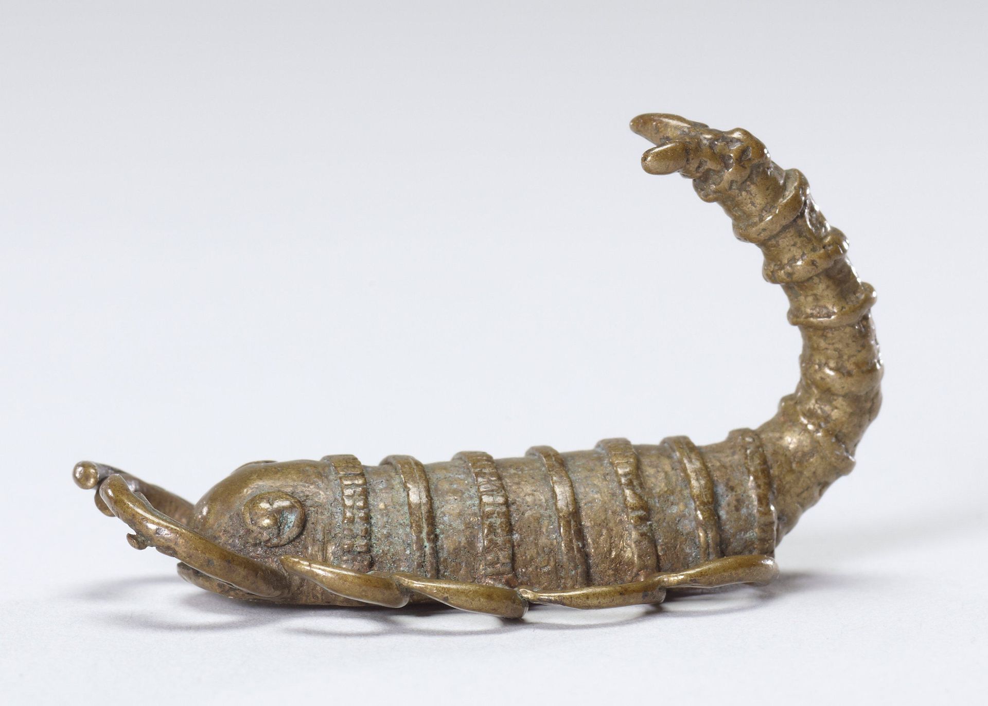 Goldweight [Scorpion] by Akan