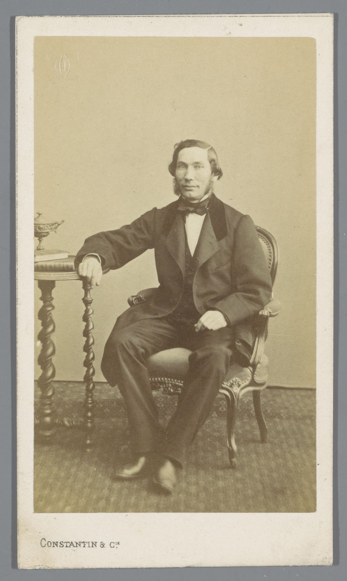 Portret van M. Lacombe by Constantin et Cie