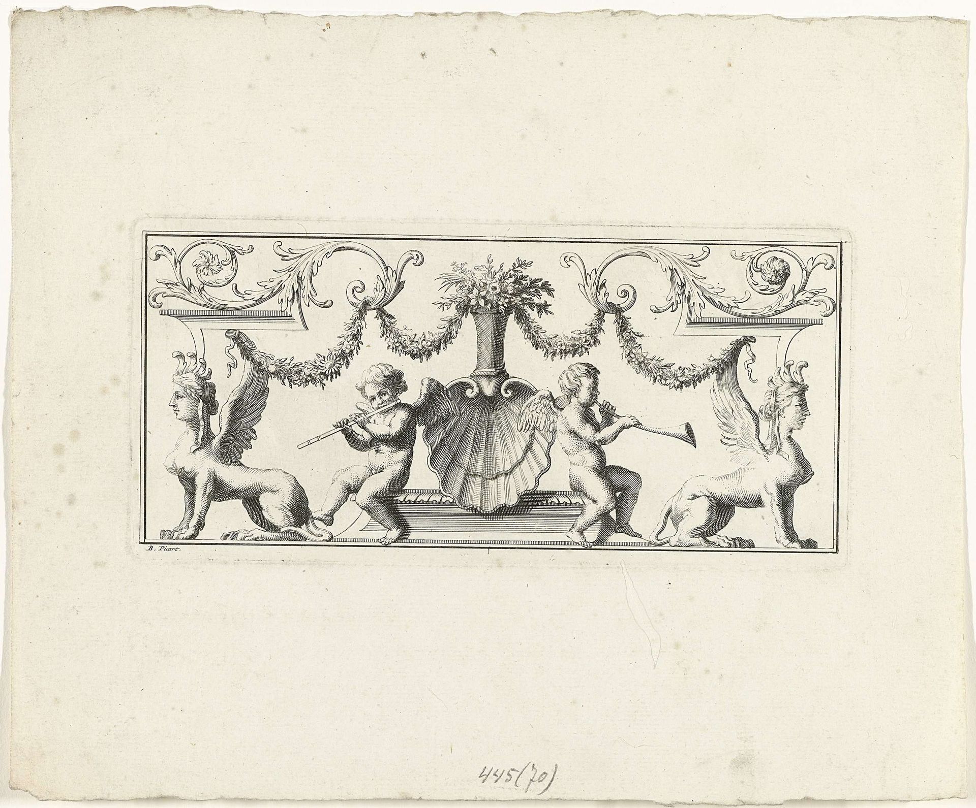 Musicerende putti met fluit en hoorn naast een schelp by Bernard Picart