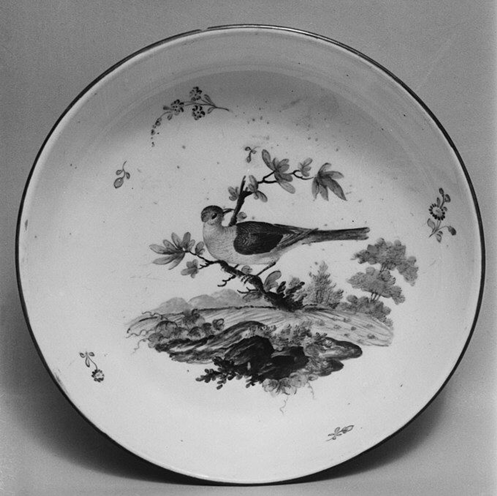 Saucer (part of a service) by Frankenthal Porcelain Manufactory