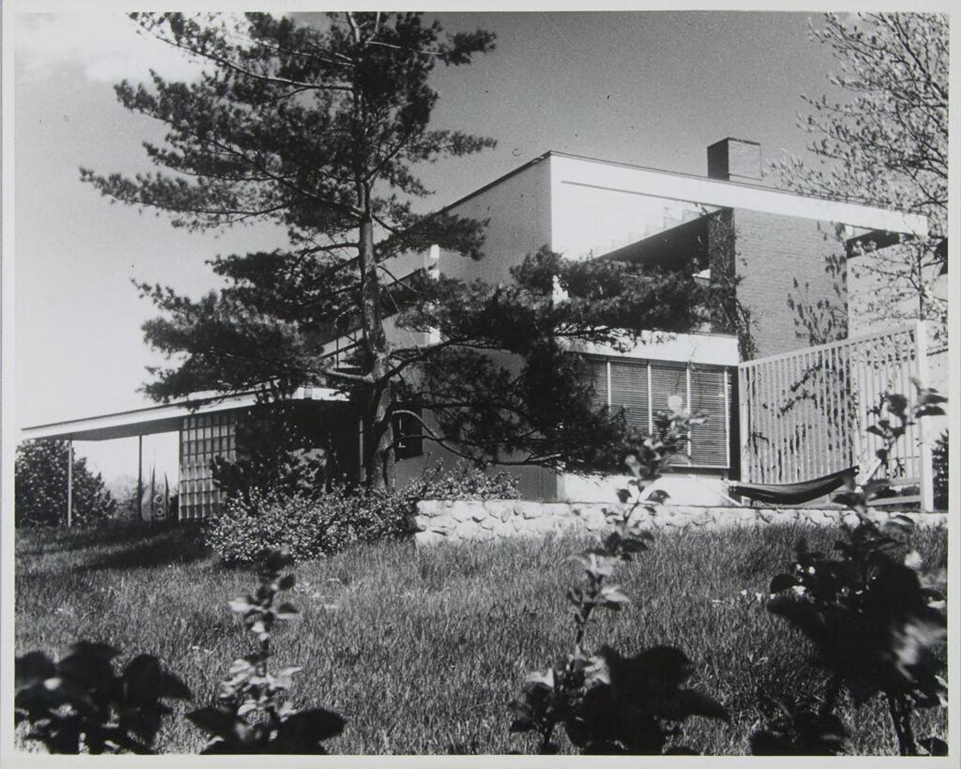 Gropius Residence, Lincoln, Massachusetts, 1938 by Paul Davis