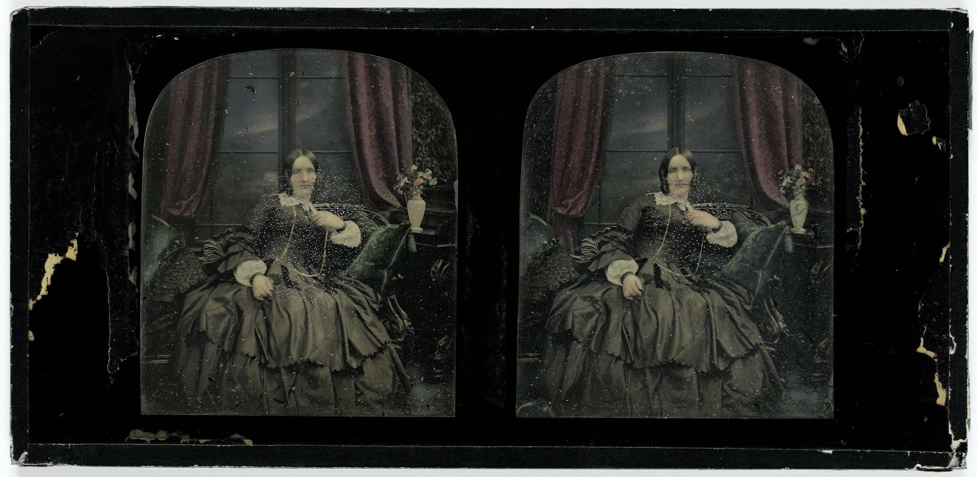 Portret van een onbekende vrouw by Antoine François Jean Claudet