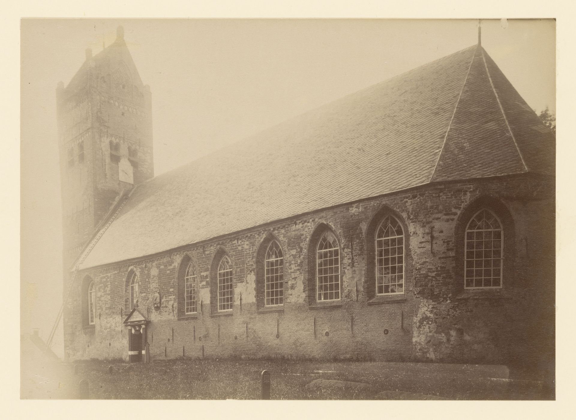 Sint-Radboudkerk te Jorwerd by anoniem (Monumentenzorg)