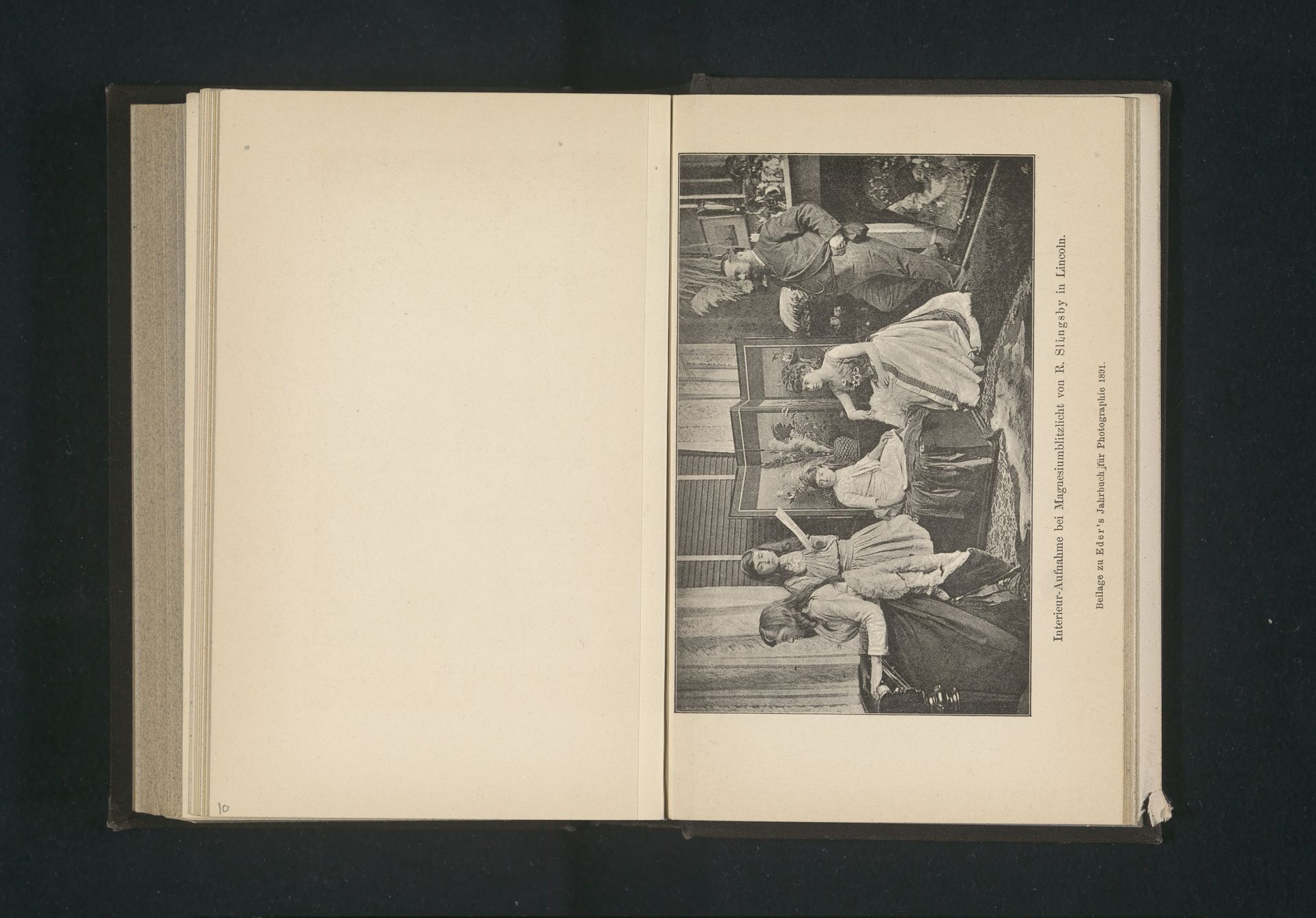 Familieportret by R. Slingsby