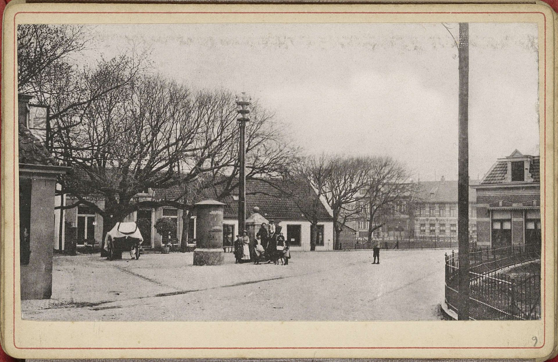 Kerkplein in Zandvoort by A. Bakels Sr.