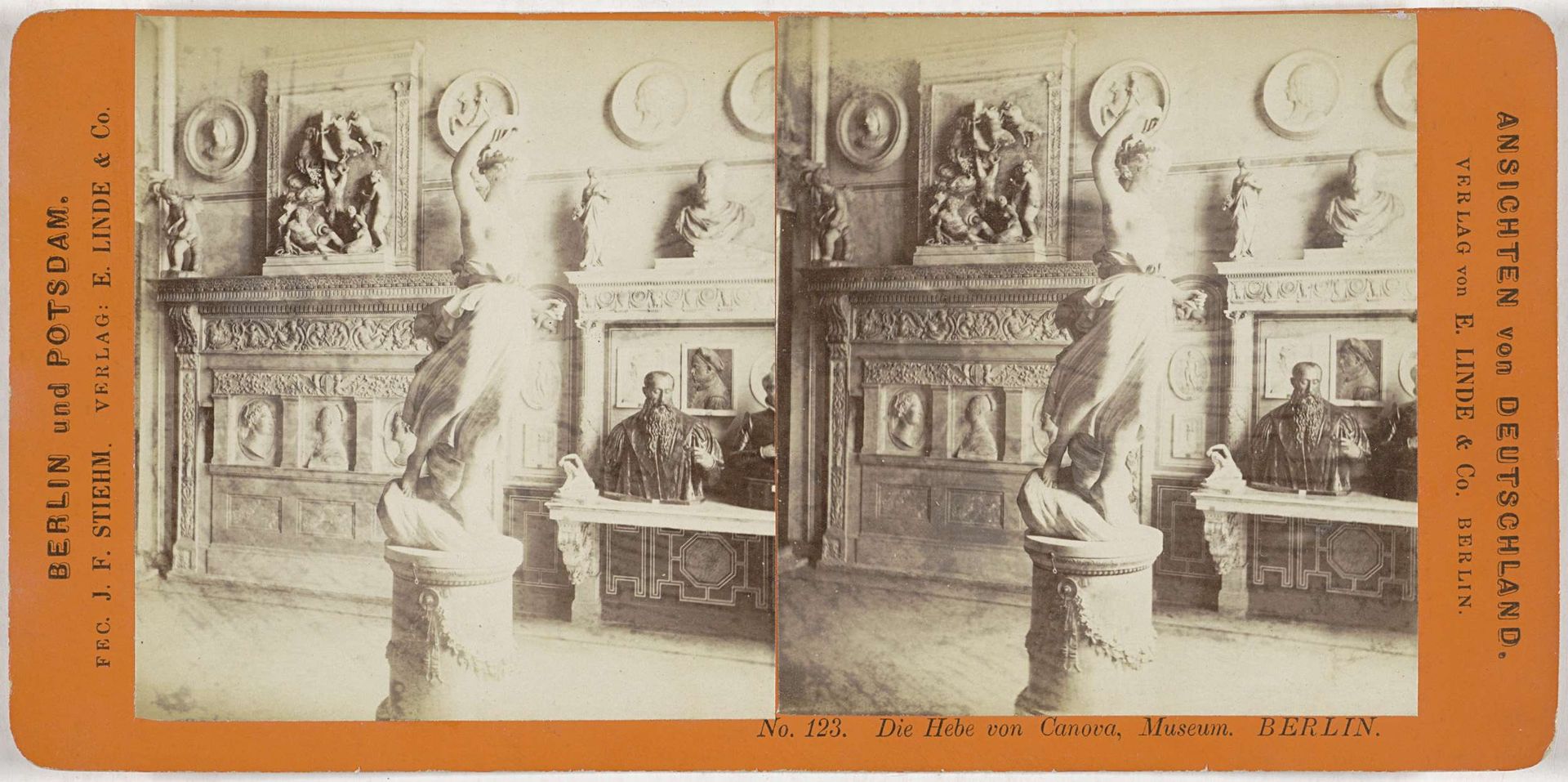 Hebe van Antonio Canova in het Neues Museum, Berlijn by Johann Friedrich Stiehm
