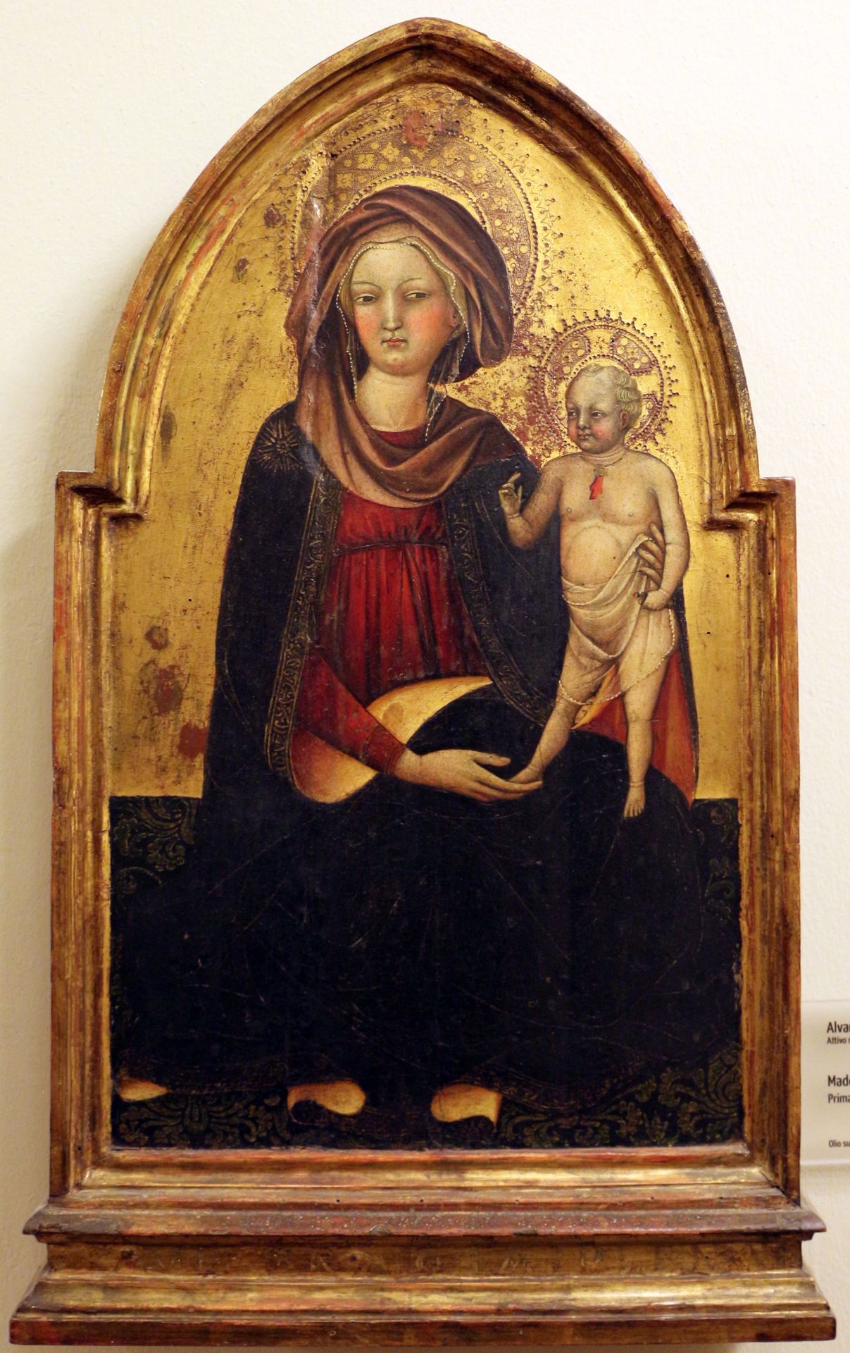 Madonna Col Bambino by Álvaro Pires de Évora