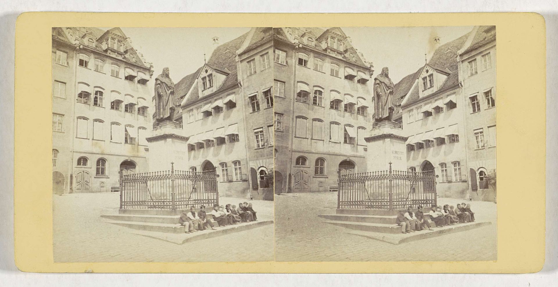 Standbeeld van Albrecht Dürer, Neurenberg by Johann Friedrich Stiehm