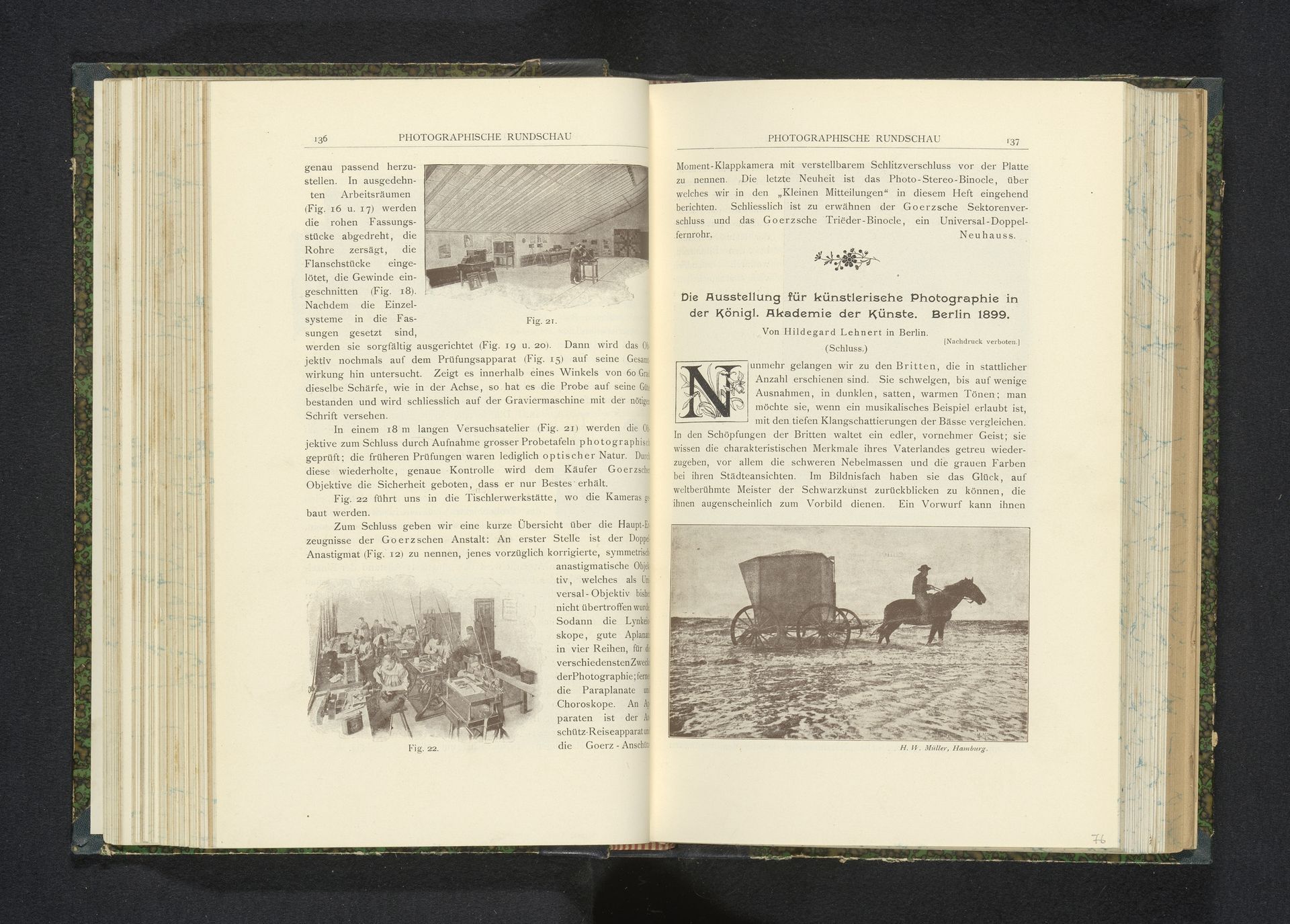 Paard met ruiter voor een wagen gespannen by Otto H. Müller
