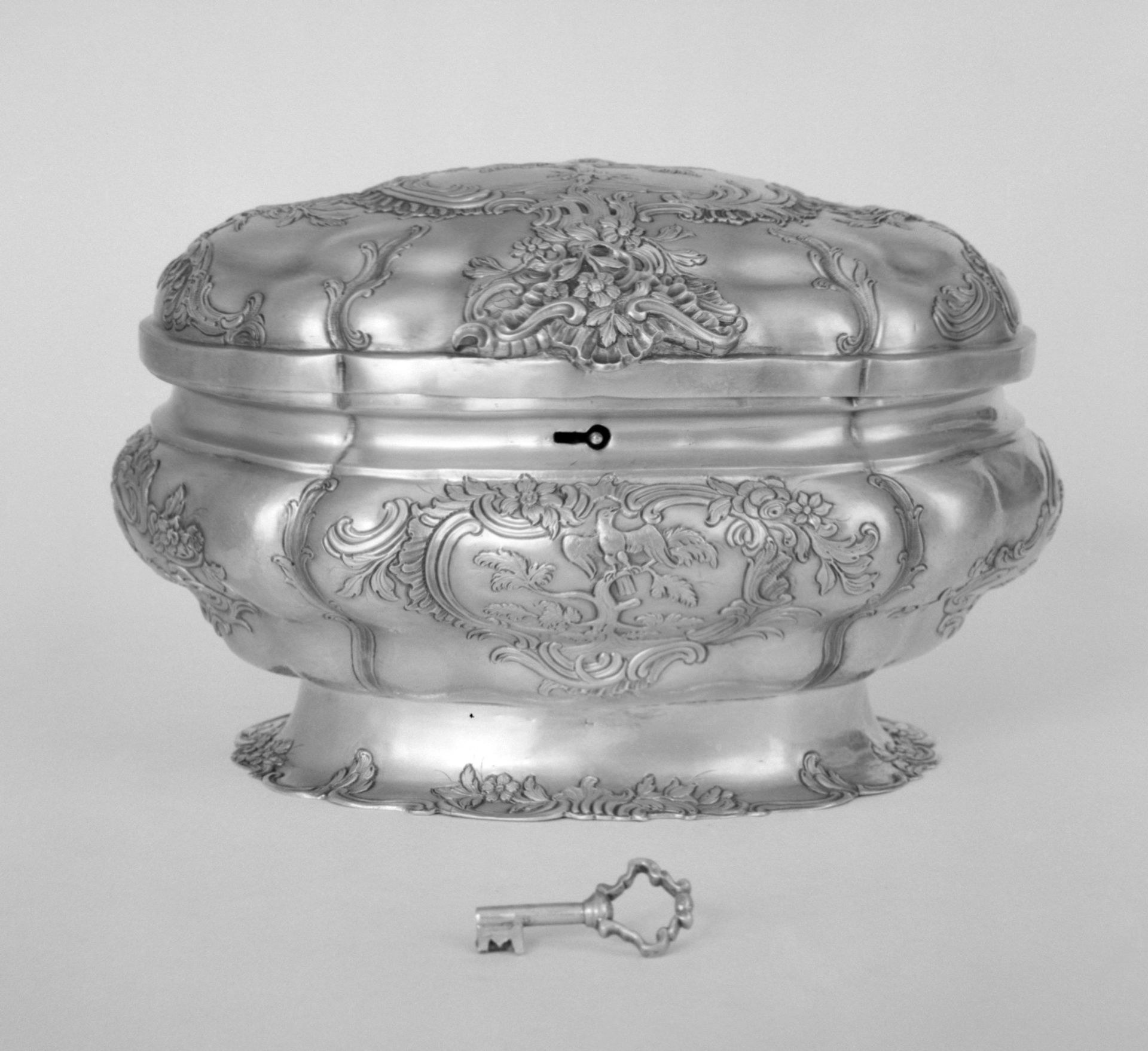 Large oval box (one of a pair) by Gottlieb Satzger