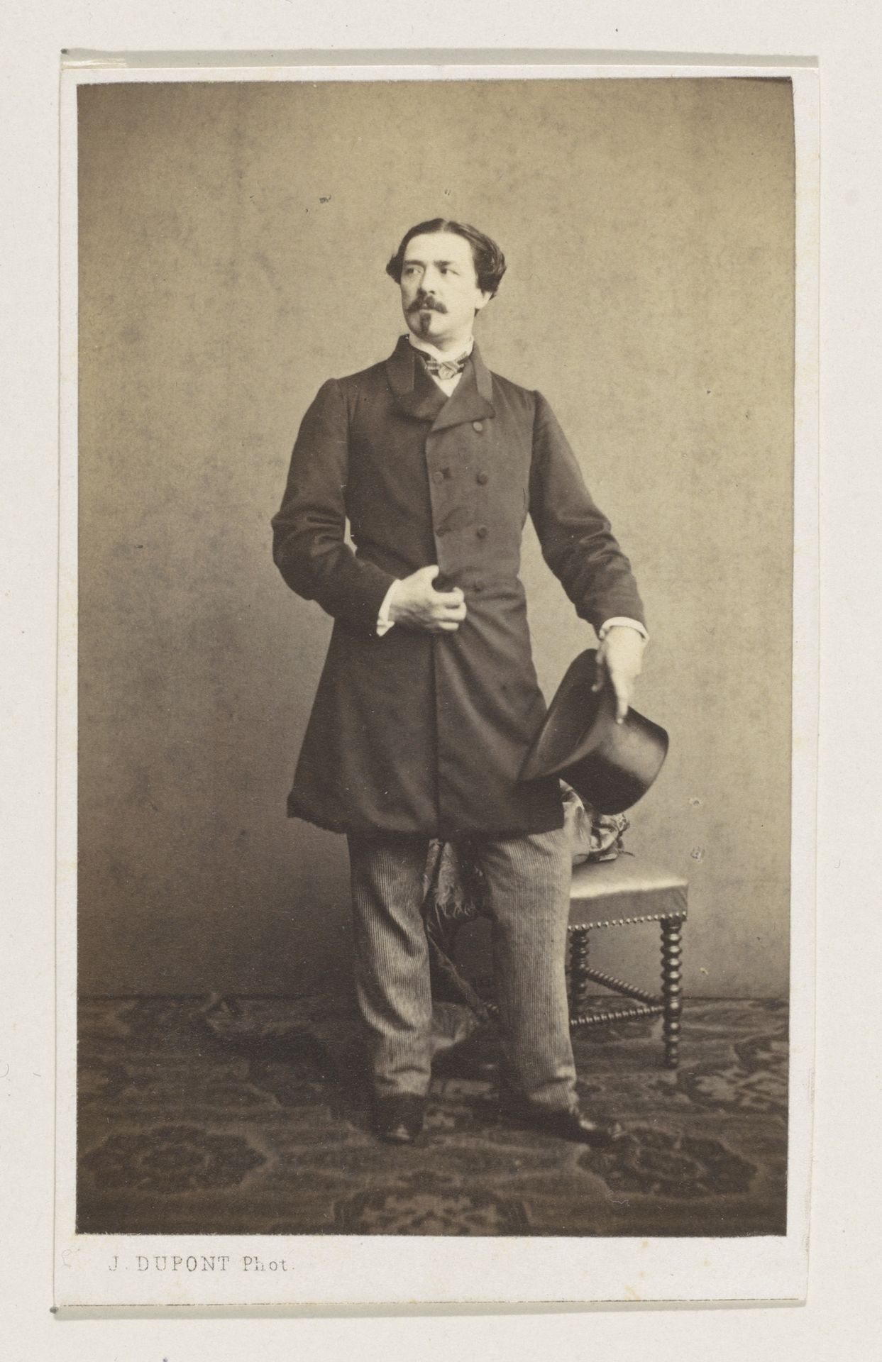 Portret van de schilder Joseph Delin, ten voeten uit by Joseph Dupont