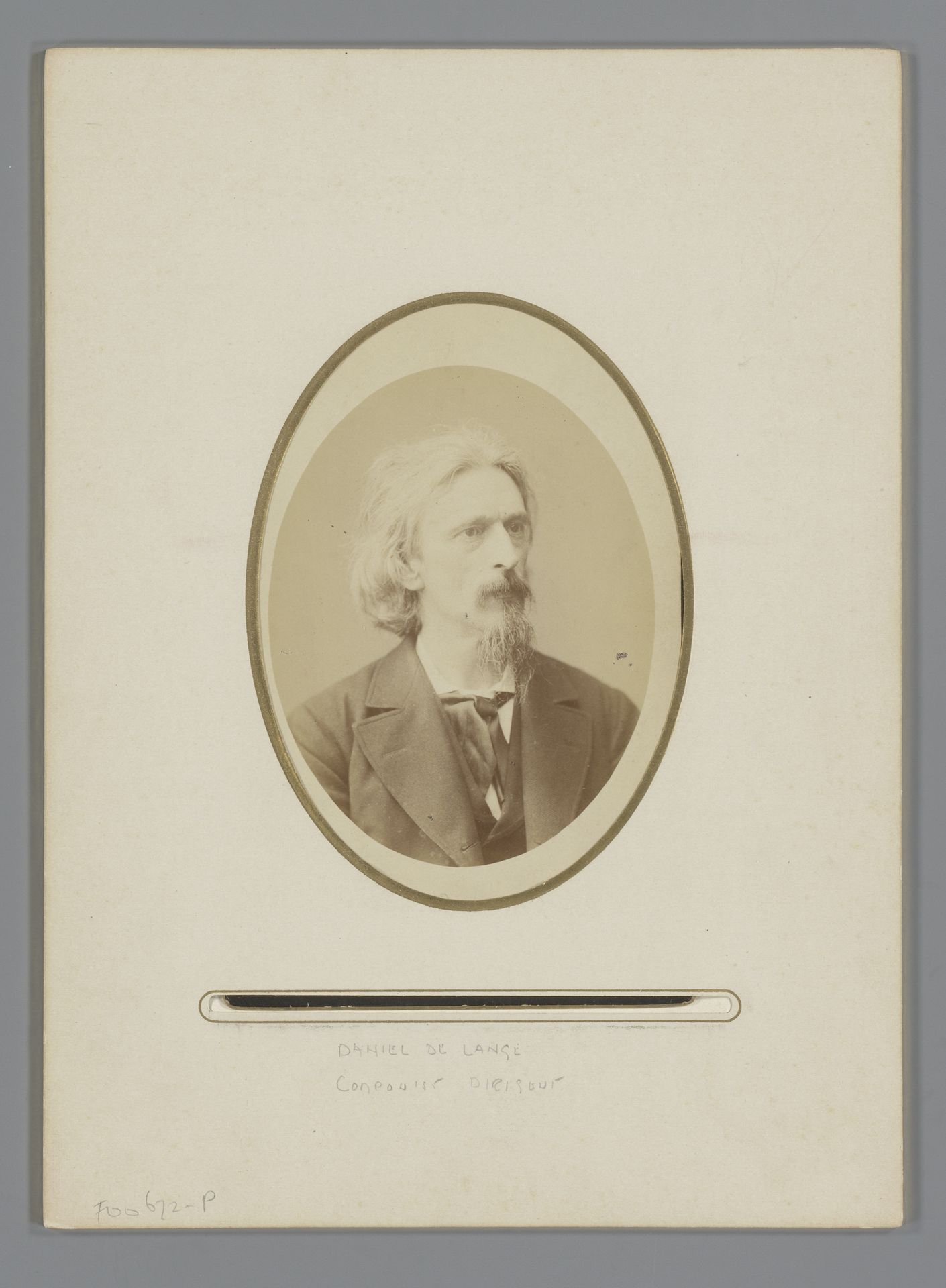 Portret van componist en dirigent Daniël de Lange by Photographie Française (Amsterdam)