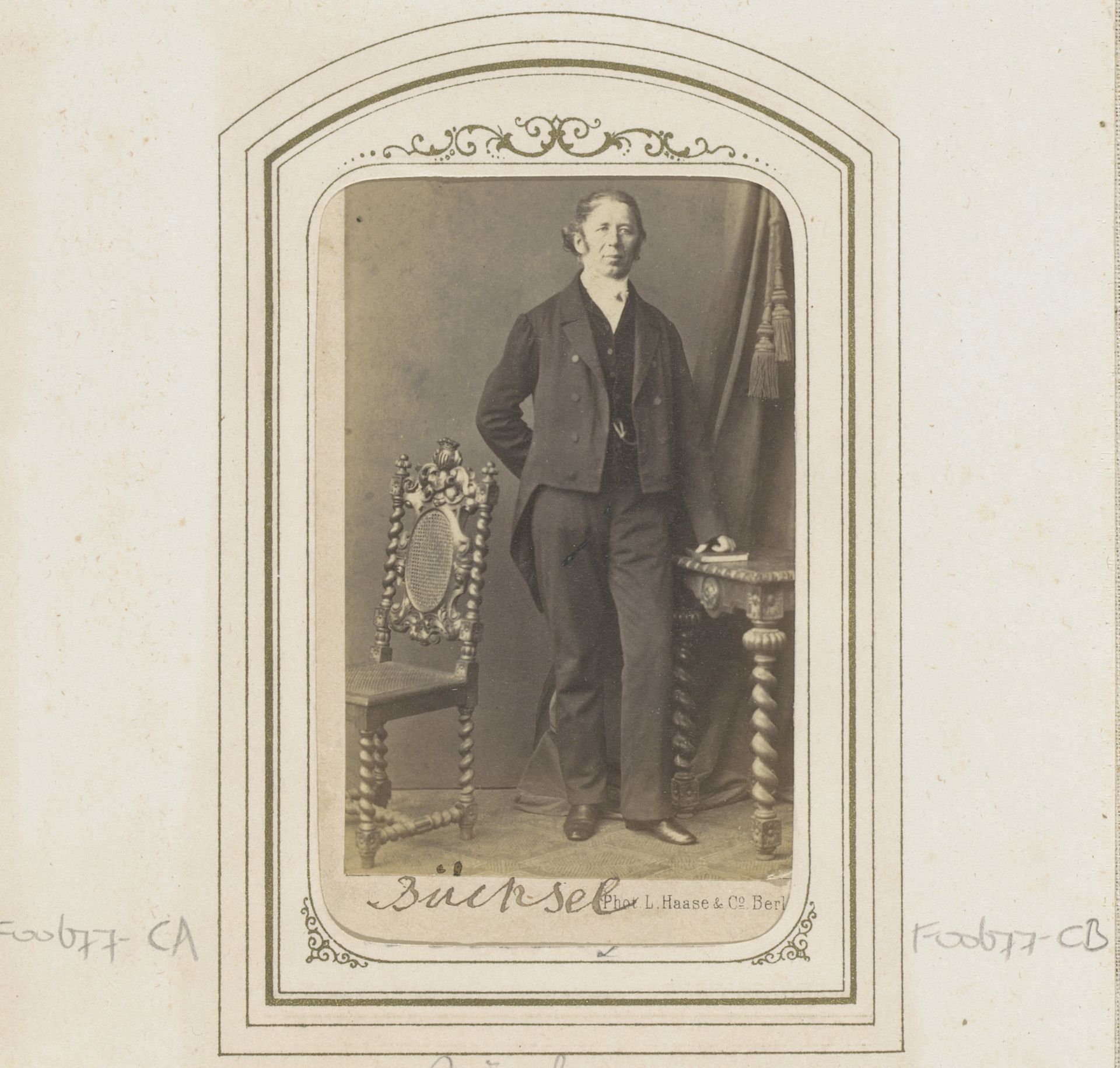 Portret van Carl Büchsel by Leopold Haase & Co.