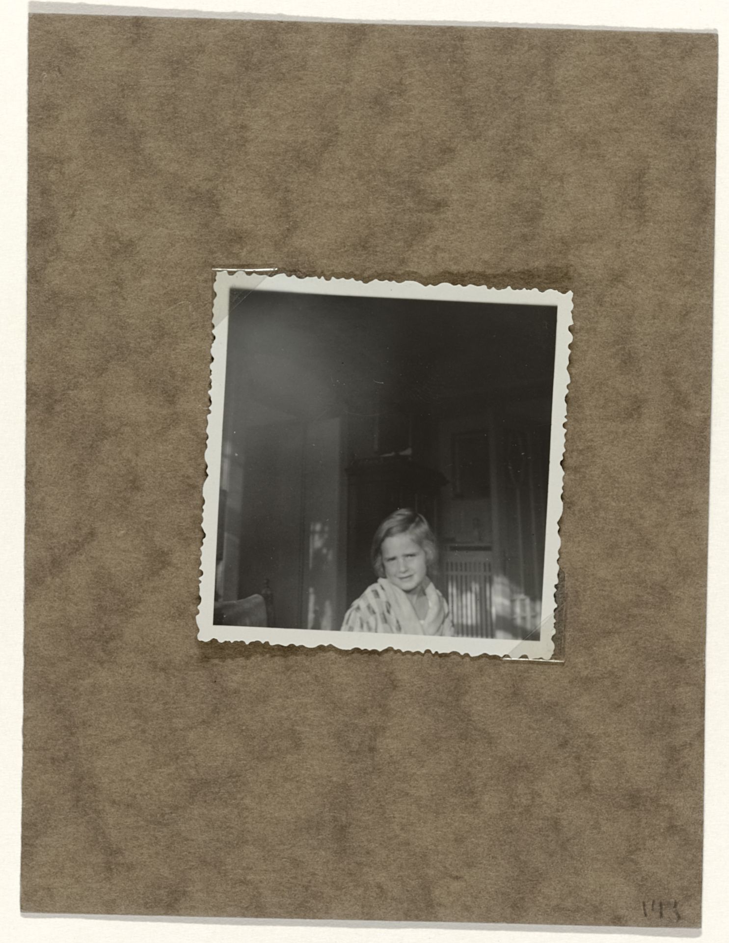 Isabel Wachenheimer in gestreepte ochtendjas by Anonymous