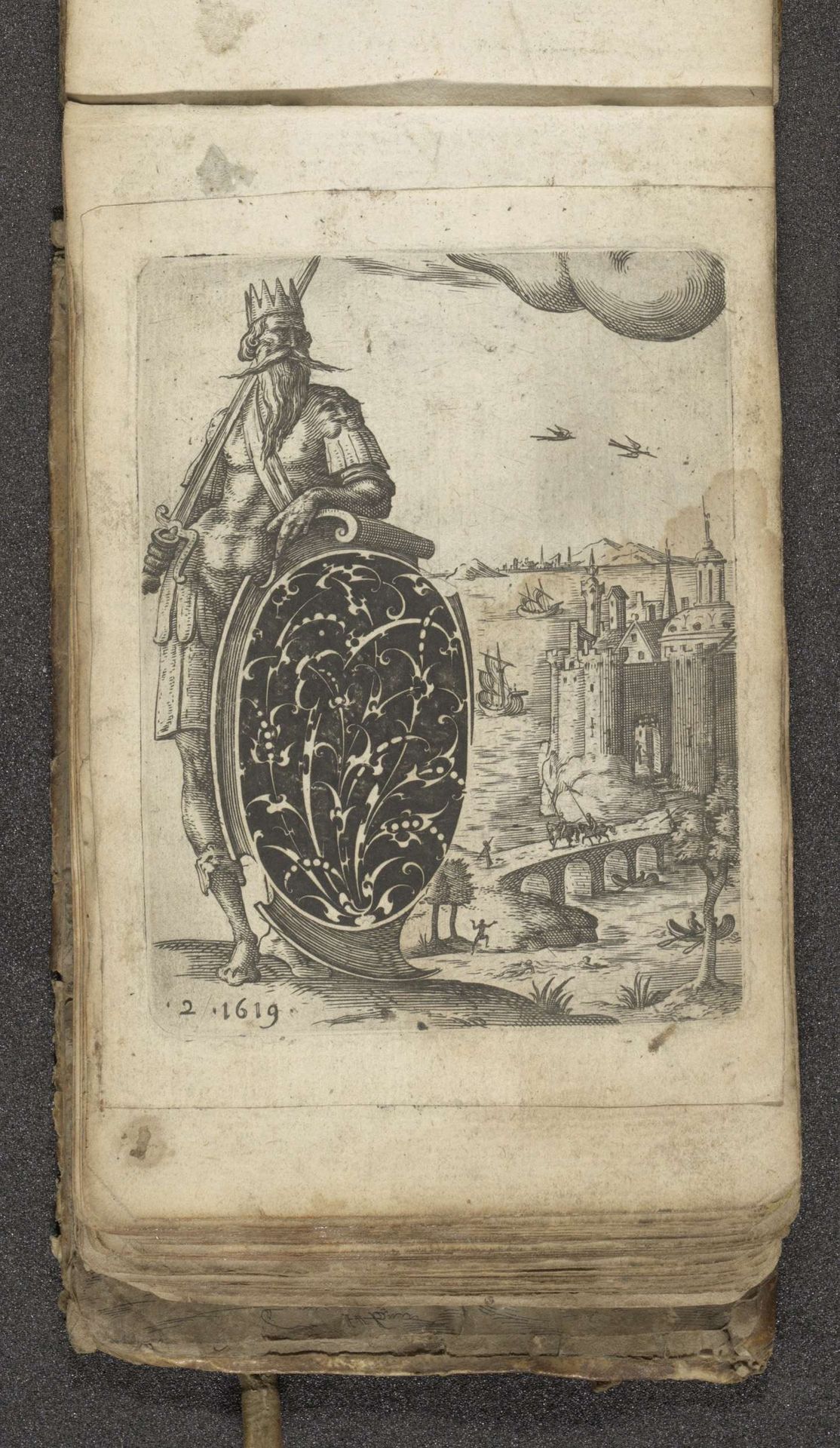 Zwartornament in de vorm van een schild by Jean Toutin