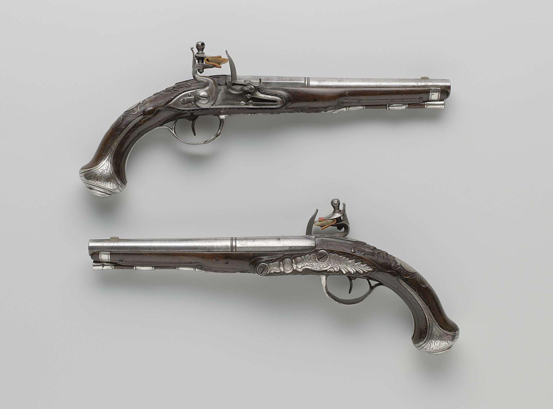 Vuursteenpistool by Lambertus Michaelis Thone