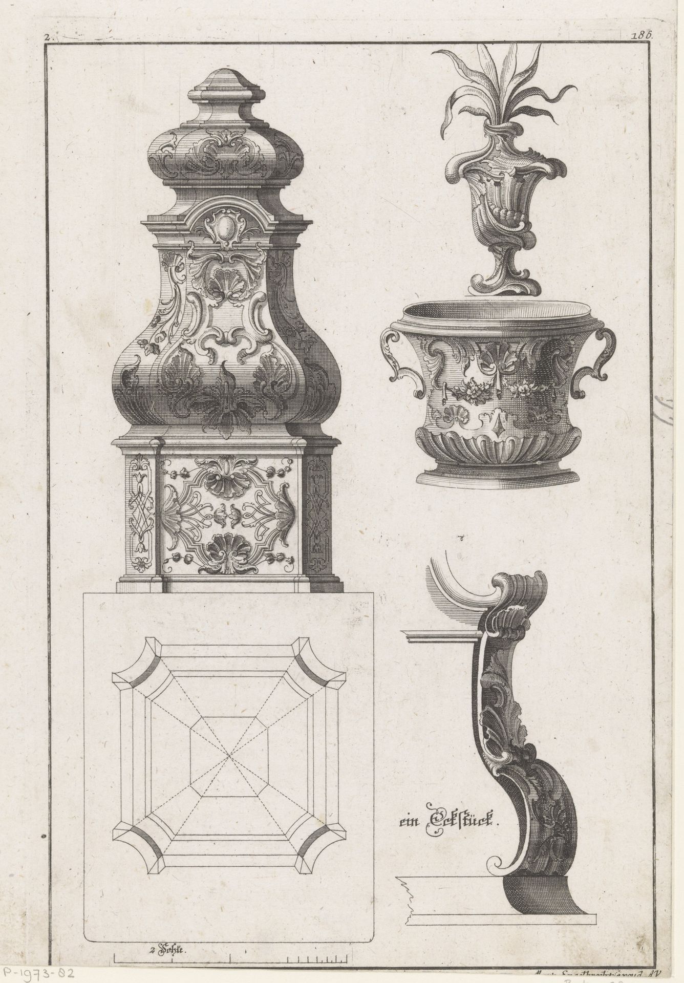 Kachel, vaas, pot en hoekstuk by Johann Rumpp
