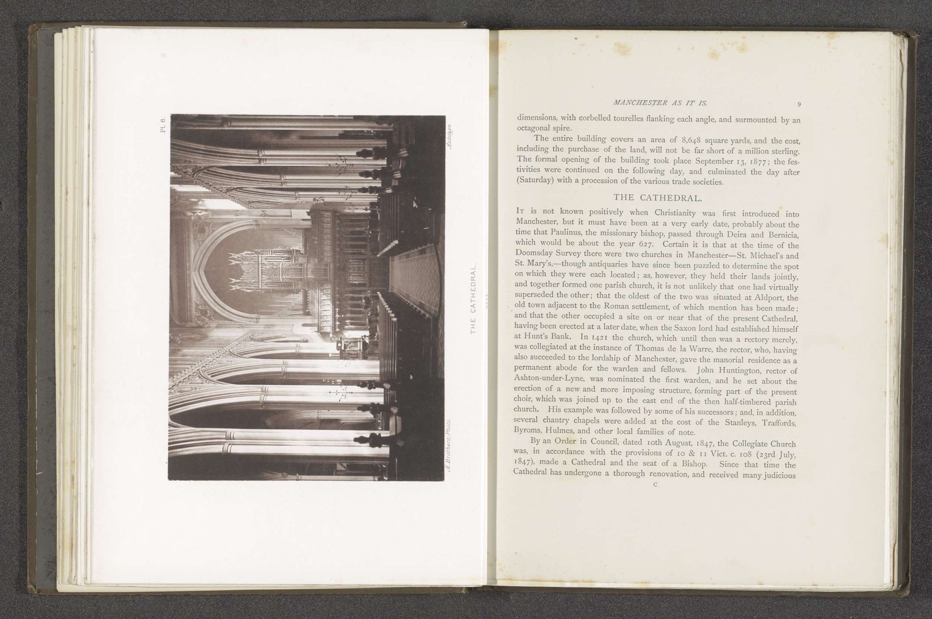 Interieur van het schip van de Kathedraal van Manchester by Alfred Brothers