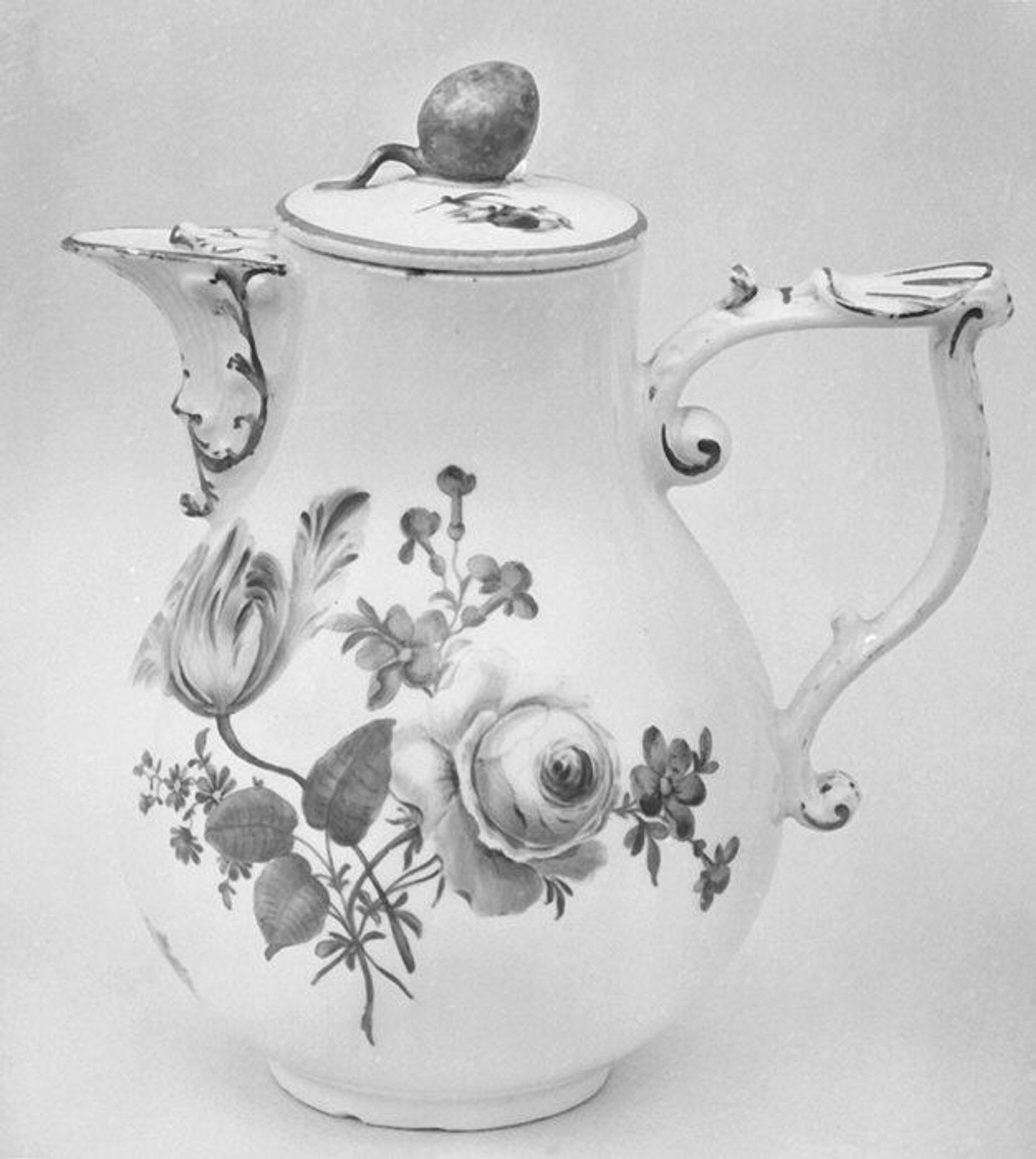 Coffeepot by Meissen Manufactory