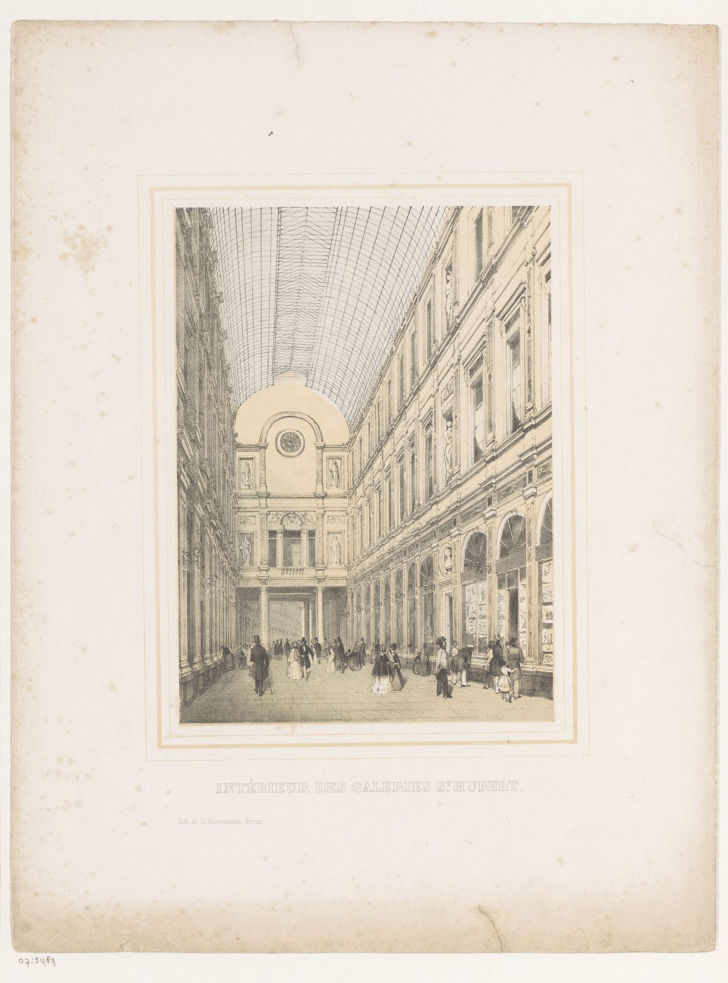 Interieur van de koninklijke Sint-Hubertusgalerijen te Brussel by Henri Borremans