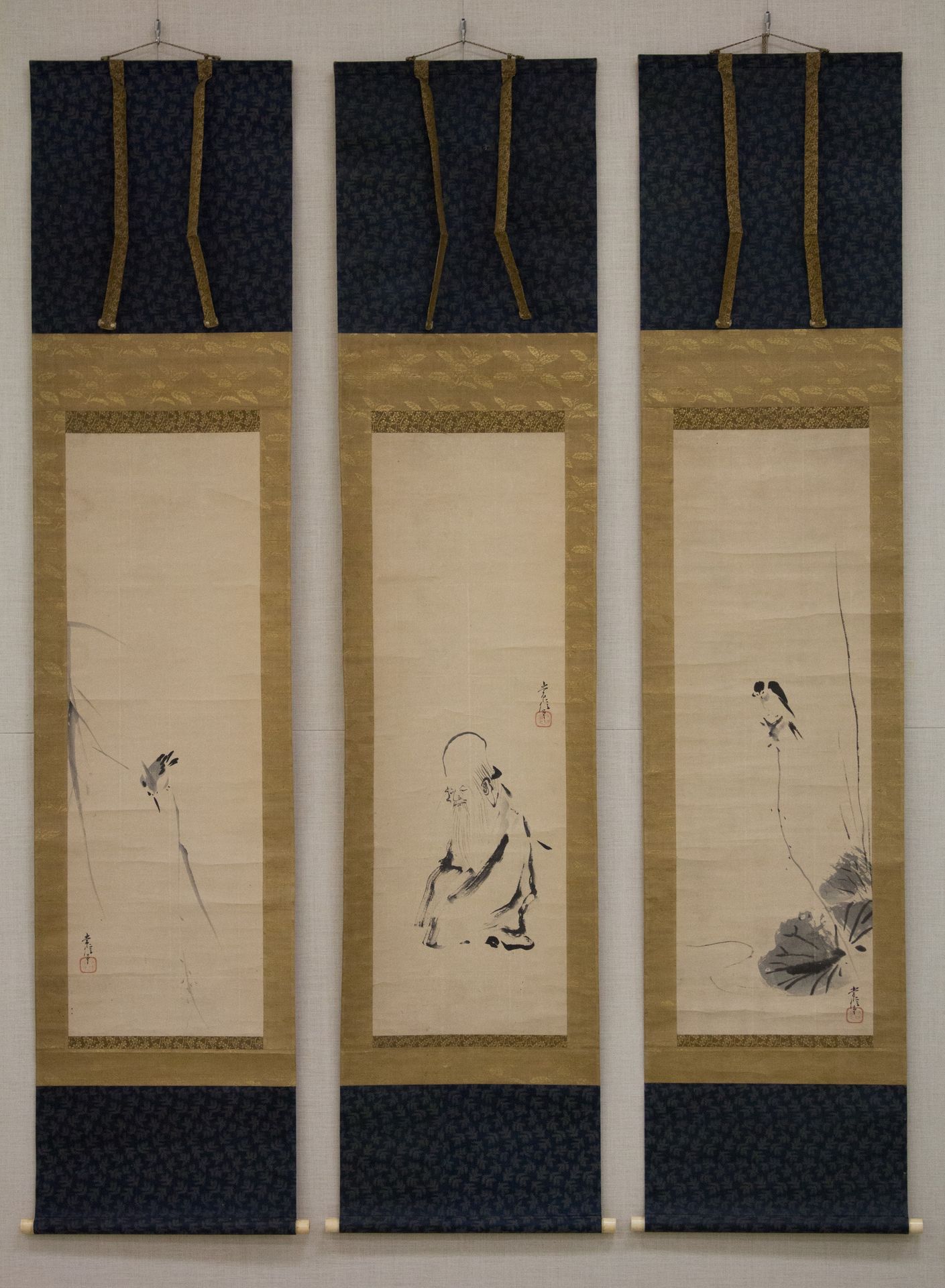 Swallow by Kano Tsunenobu
