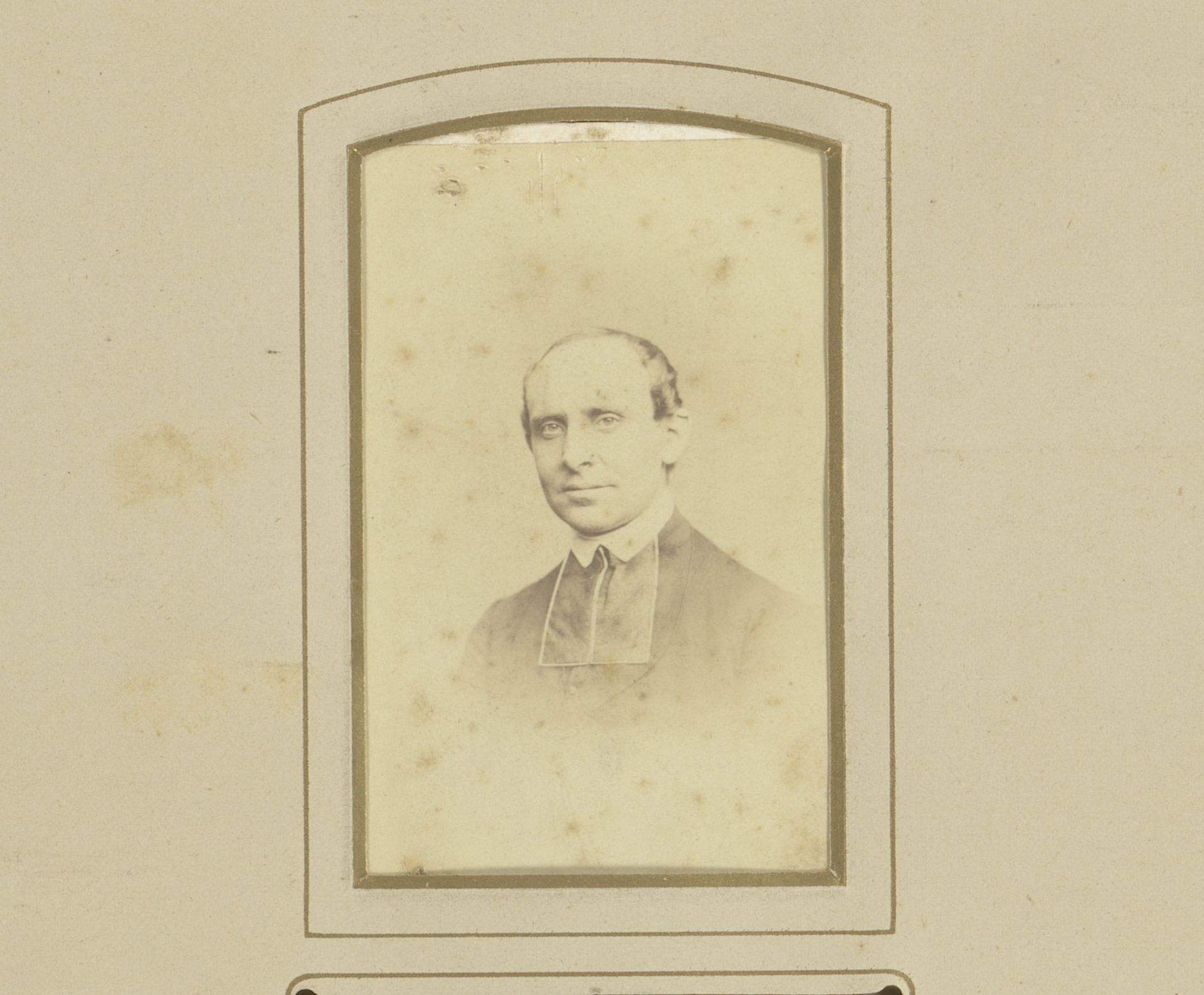 Portret van een geestelijke by Henri Blanckart