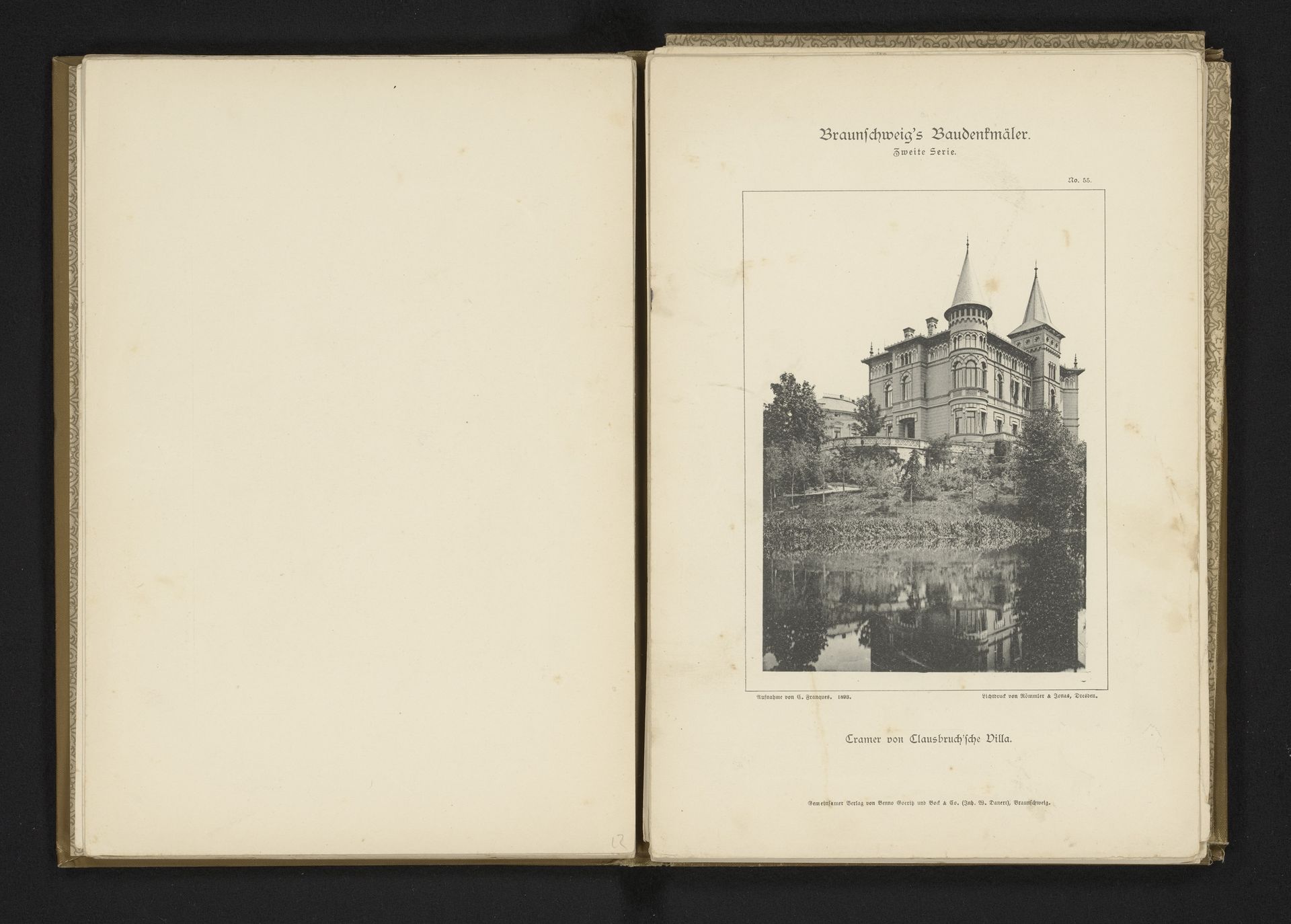 Exterieur van Villa Cramer von Clausbruch te Braunschweig by C. Franques