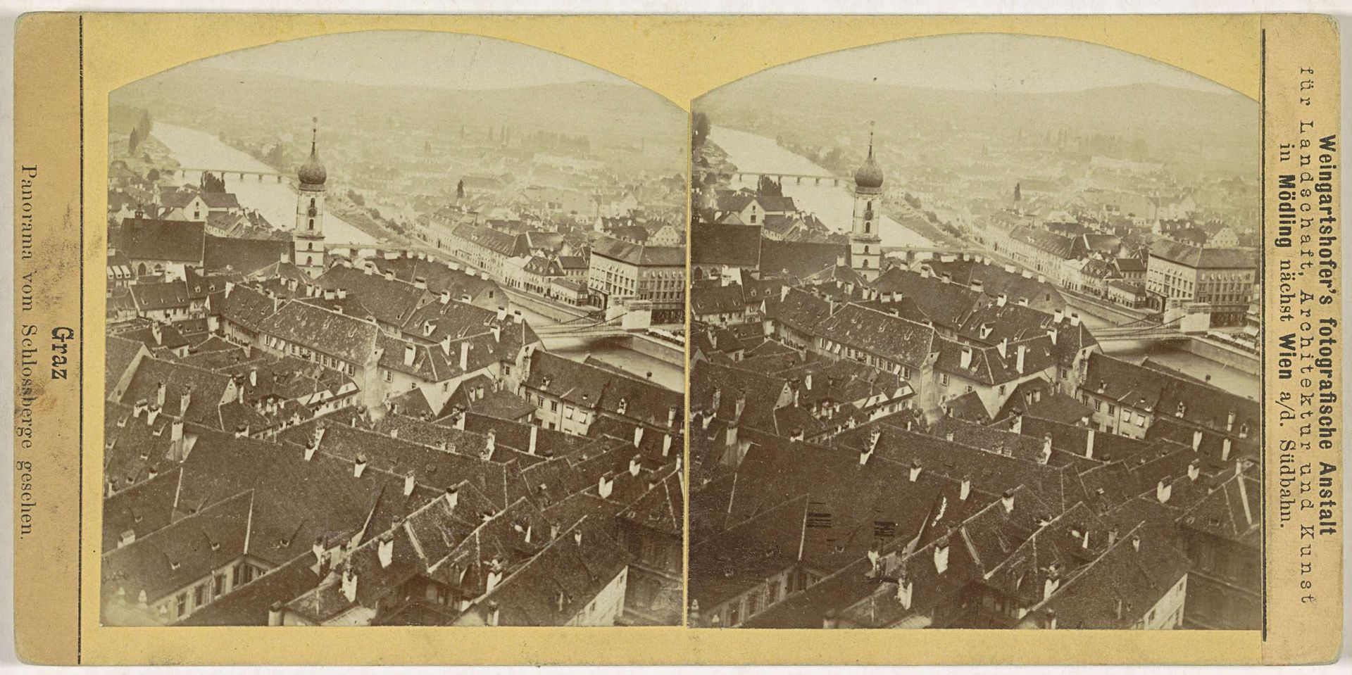 Gezicht op Graz, gezien vanaf de Schlossberg by Anonymous