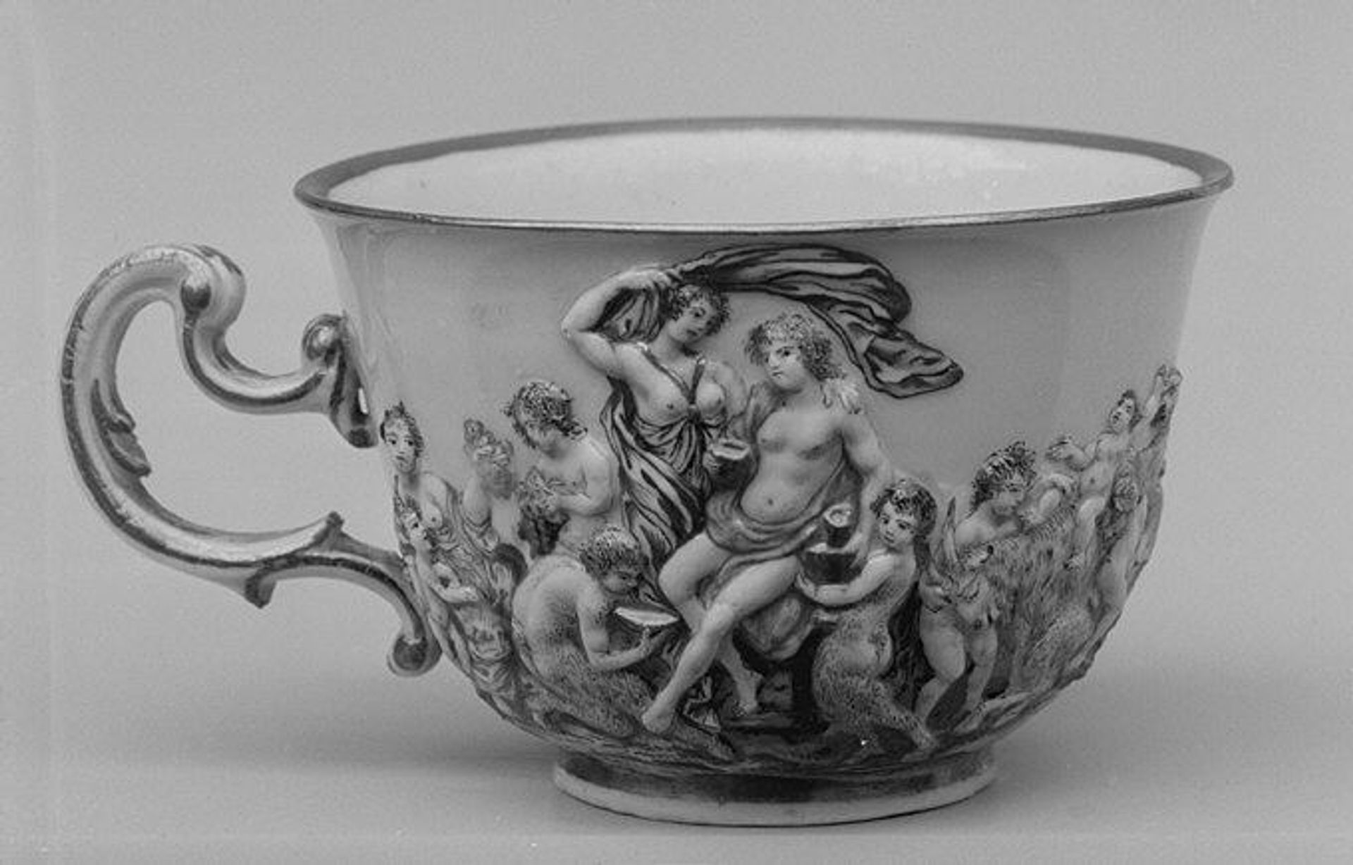 Tea cup (part of a service) by Doccia Porcelain Manufactory