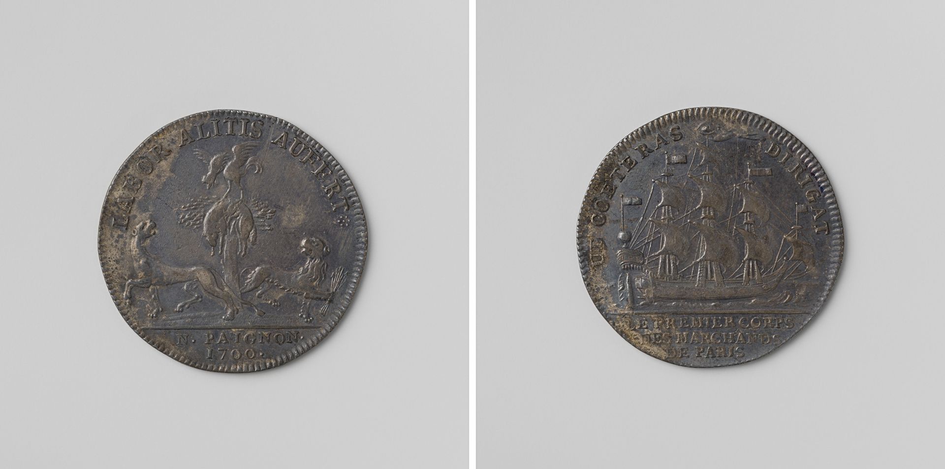 Filips van Anjou accepteert de Spaanse troon, rekenpenning geslagen ter ere van N. Paignon, van het eerste provoostschap van de koophandel te Parijs by Anonymous