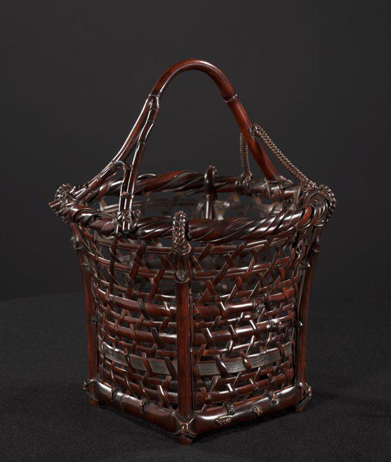 Backpack-shaped flower basket by Tanabe Chikuunsai