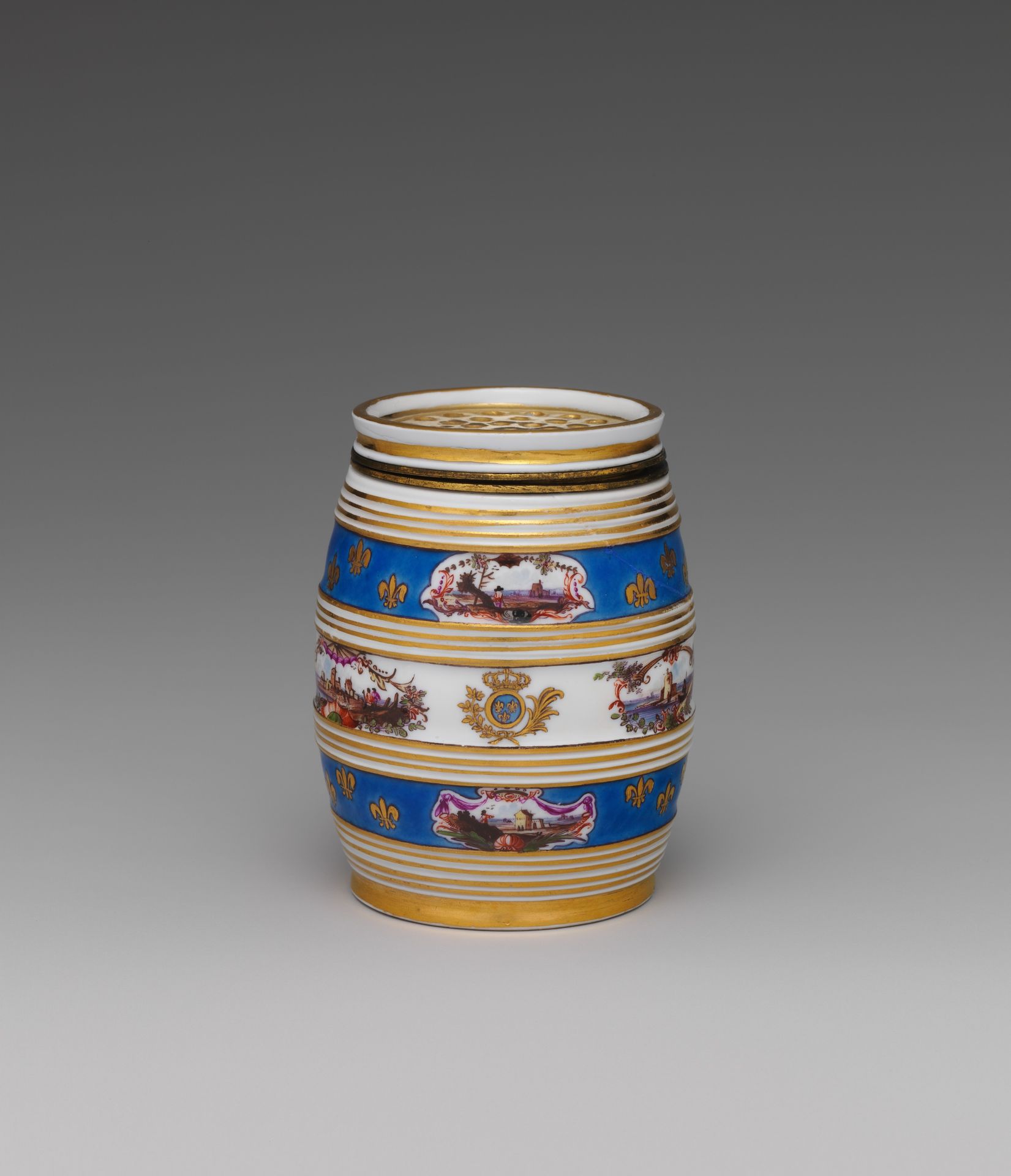 Pounce pot by Meissen Manufactory