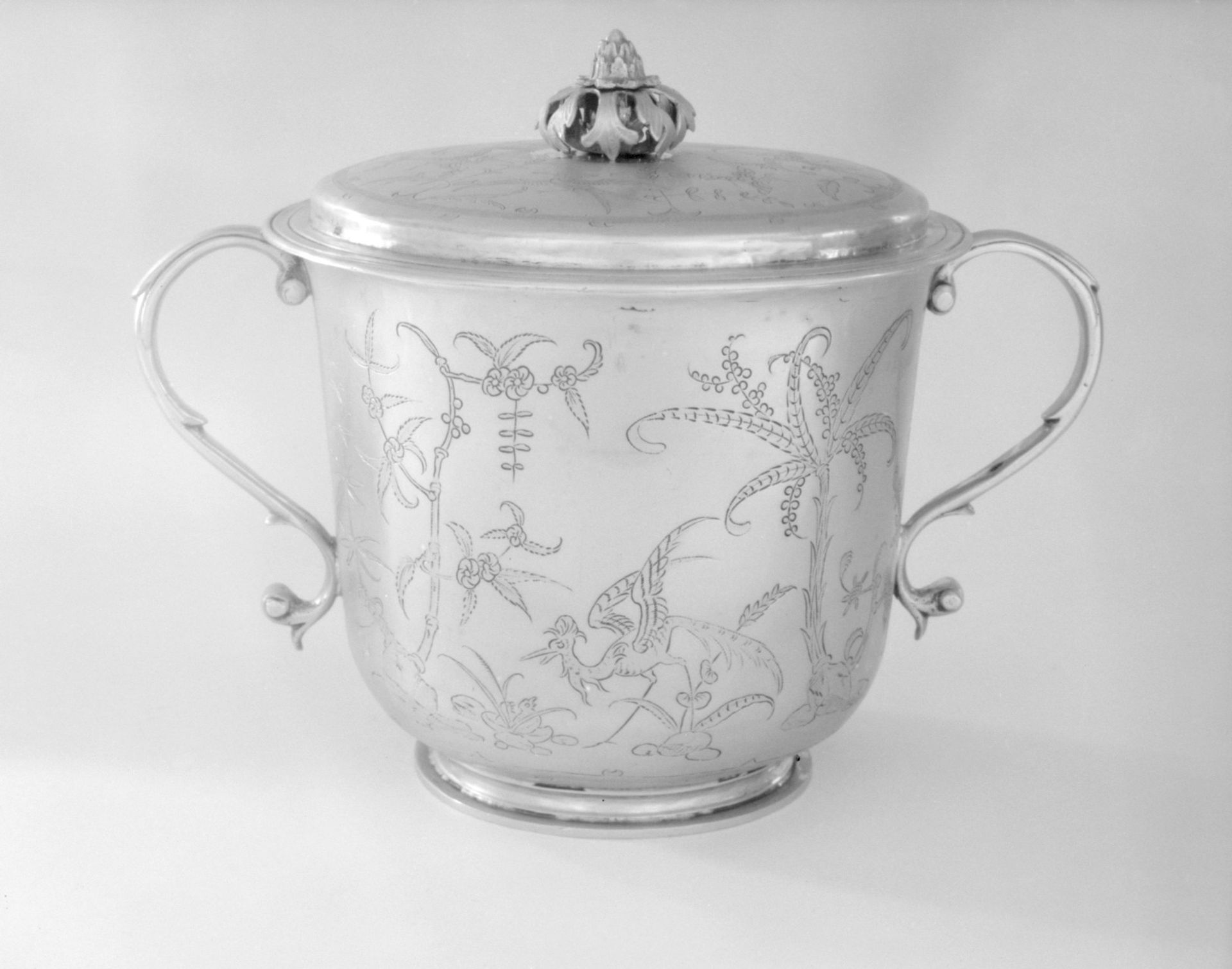 Cup with cover by Thomas Jenkins
