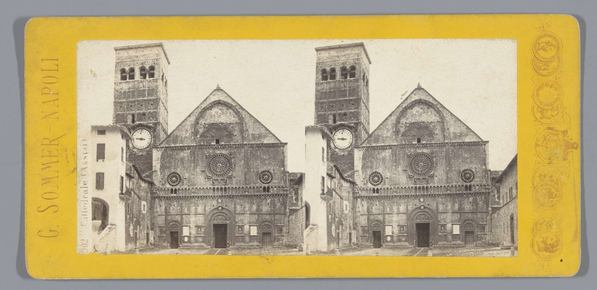 Gezicht op de San Rufino in Assisi by Giorgio Sommer