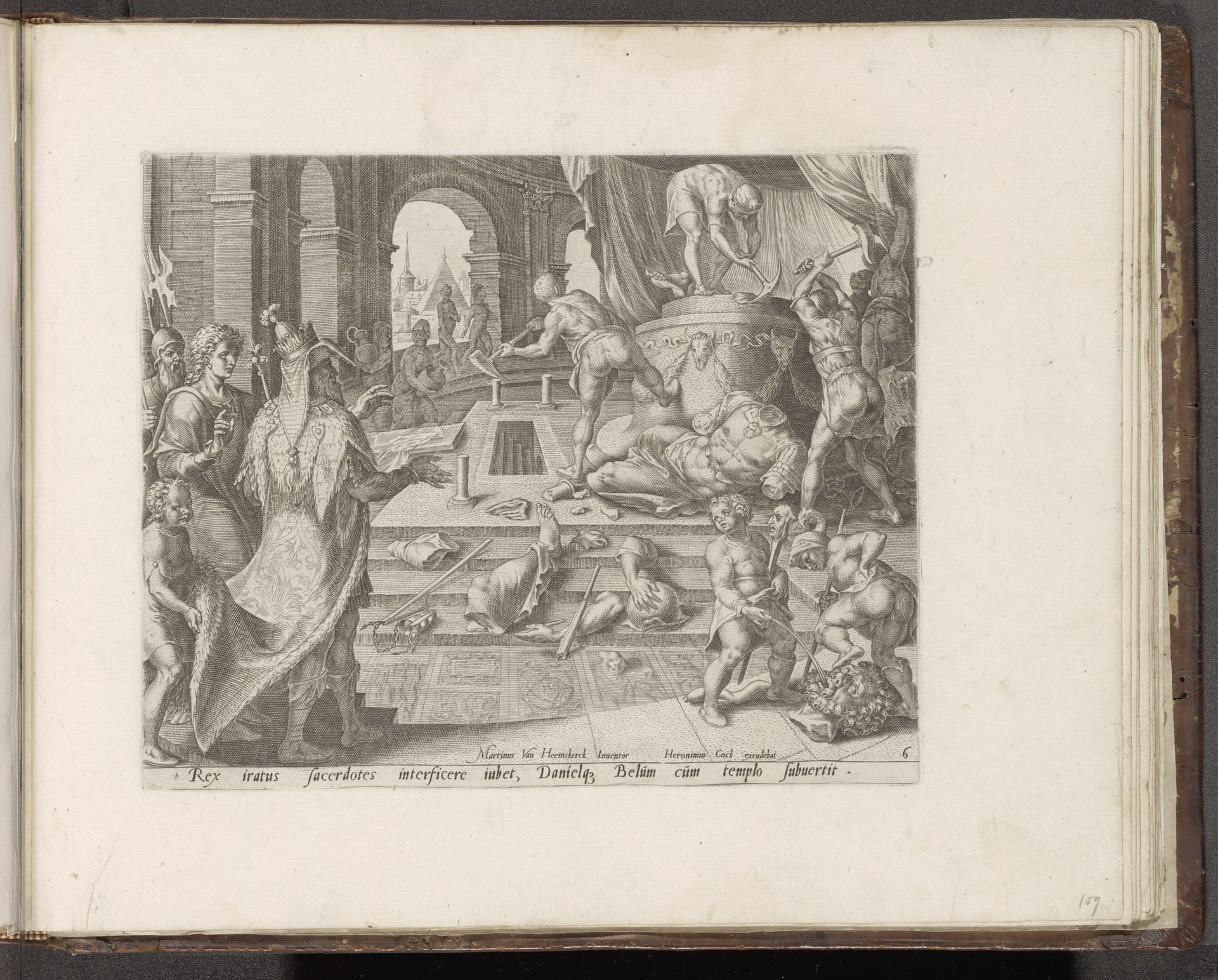Koning Cyrus laat het beeld van Bel aan stukken slaan by Philips Galle