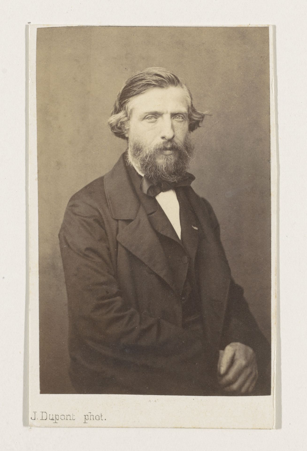 Portret van de schilder Joseph-Laurens Dijckmans, halffiguur by Joseph Dupont