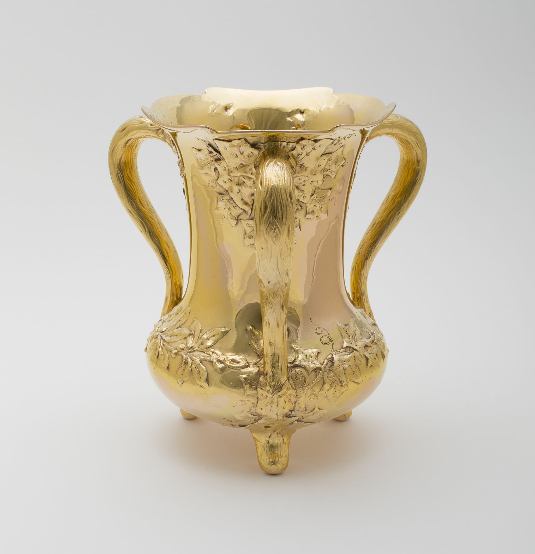 Tyg (Cup) by Theodore B. Starr
