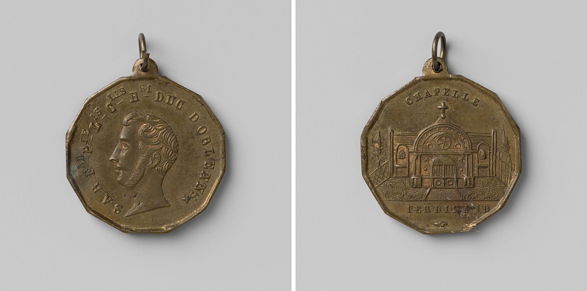 Stichting van de St. Ferdiand Chapel ter ere van Ferdinand, hertog van Orleans by Anonymous