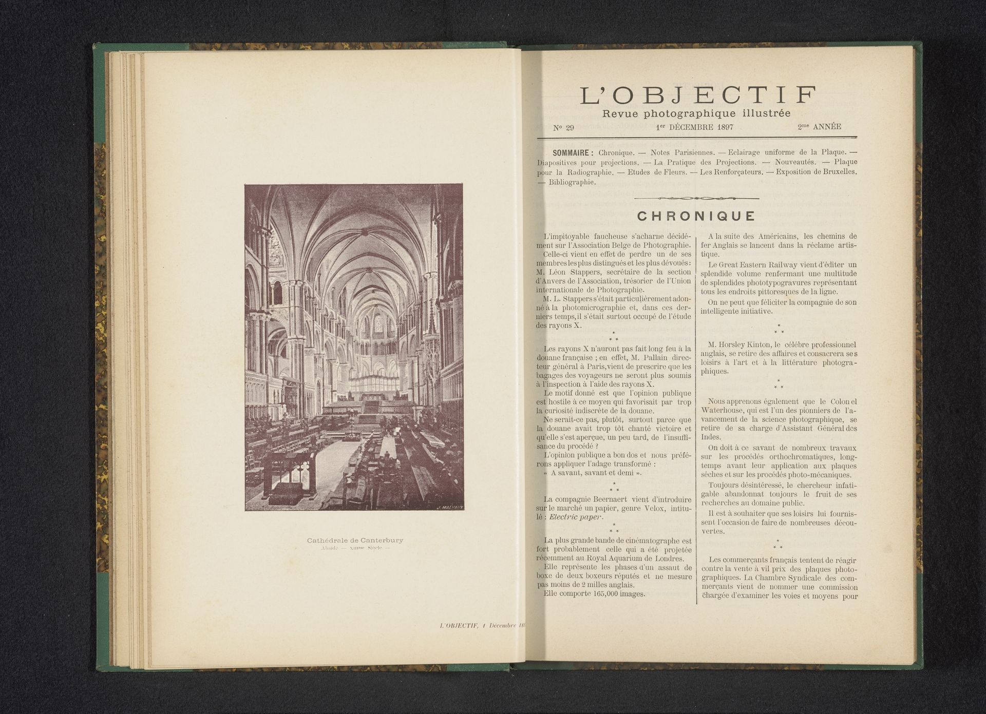 Interieur van de kathedraal van Canterbury by Jean Malvaux