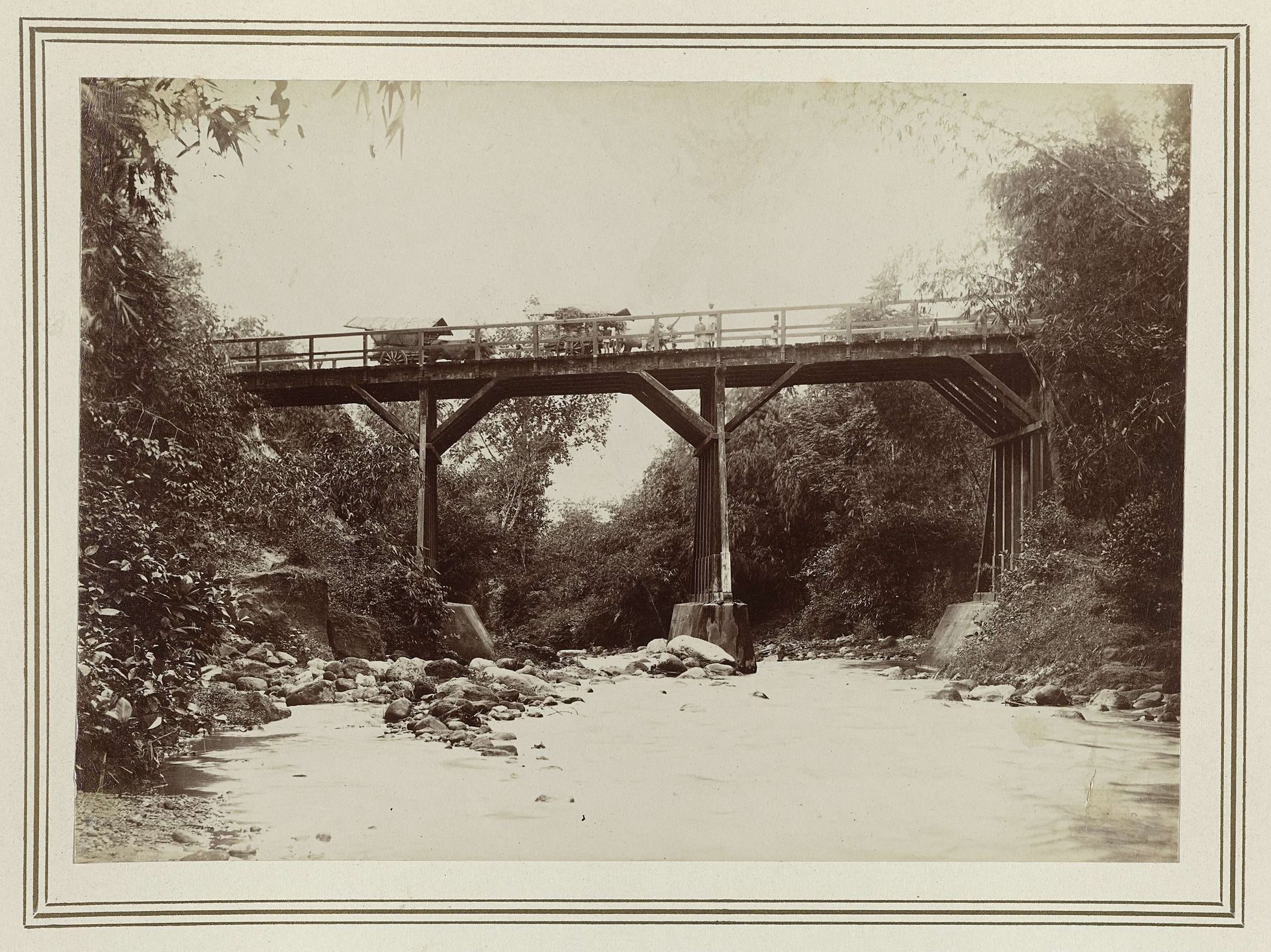 Brug over een rivier by Kassian Céphas